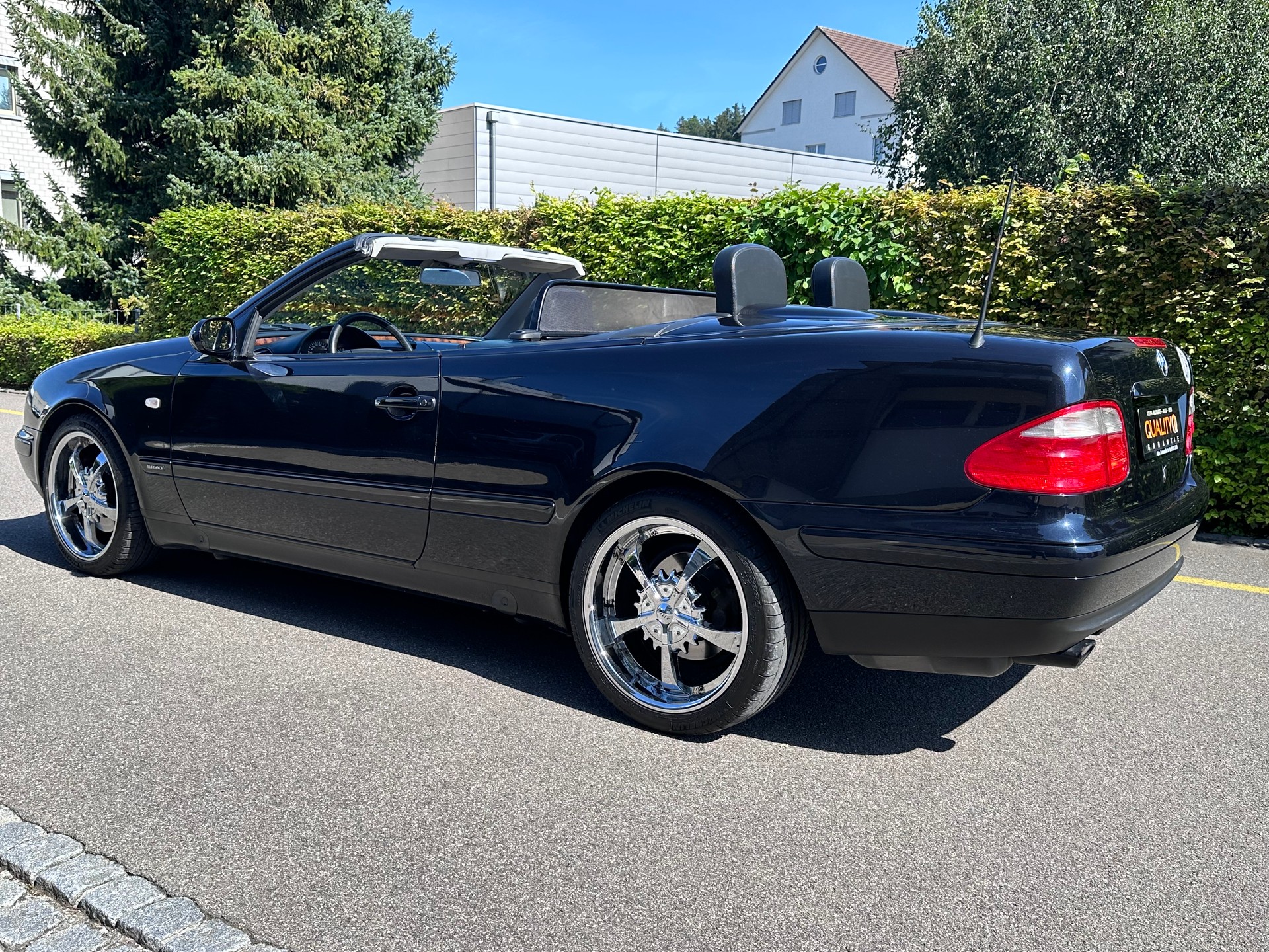 MERCEDES-BENZ CLK 320 Elégance Automatic-image-8
