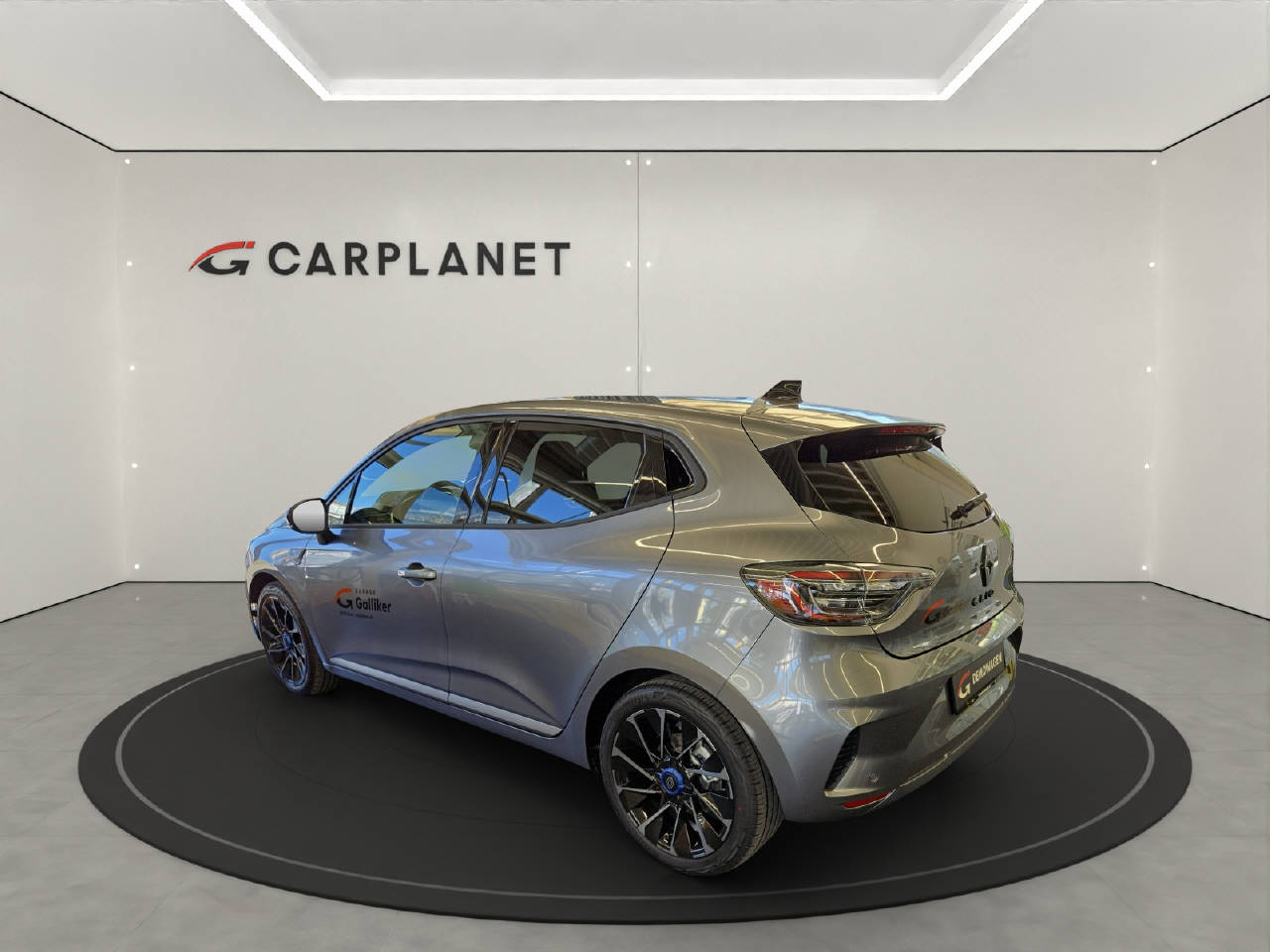 RENAULT CLIO esprit Alpine E-TECH full hybrid 145-showroom-element-3