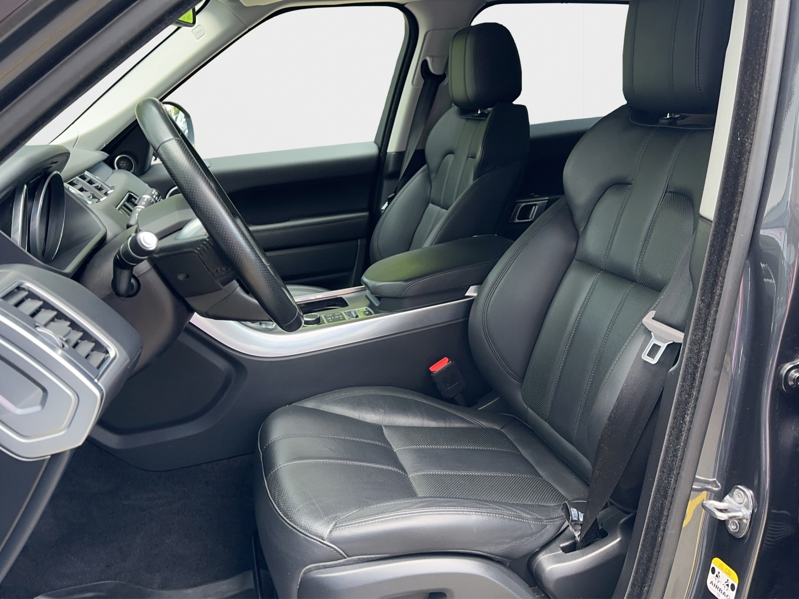 LAND ROVER Range Rover Sport 3.0 TDV6 SE Automatic-image-14
