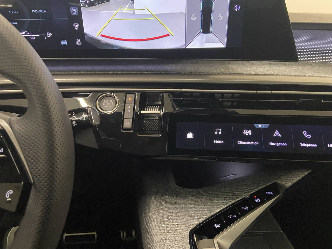 PEUGEOT 5008 1.2 Hybrid GT-image-8