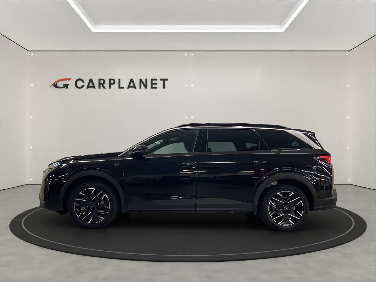 PEUGEOT 5008 1.2 Hybrid GT-showroom-element-1