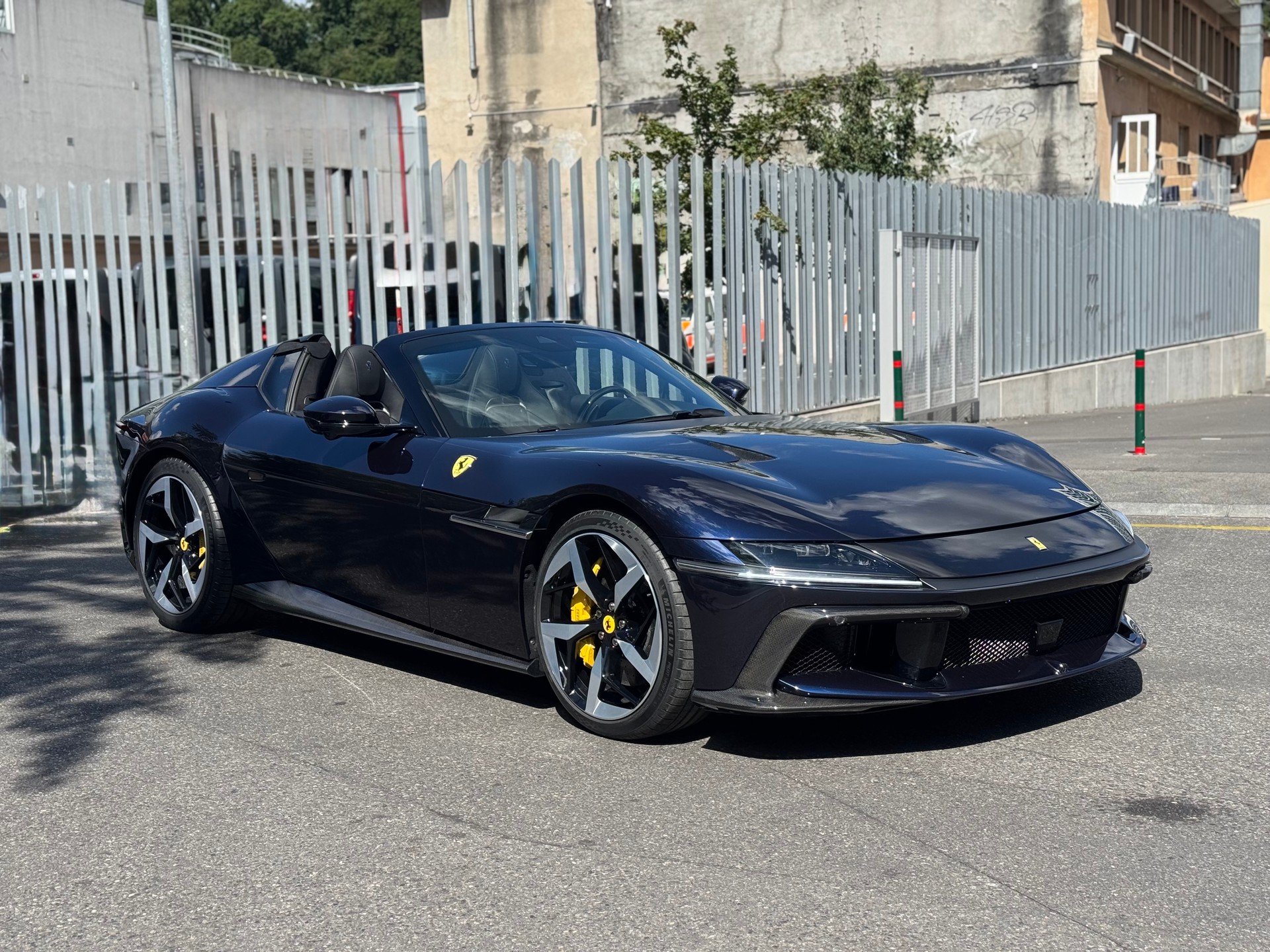 FERRARI 12 Cilindri-image-4
