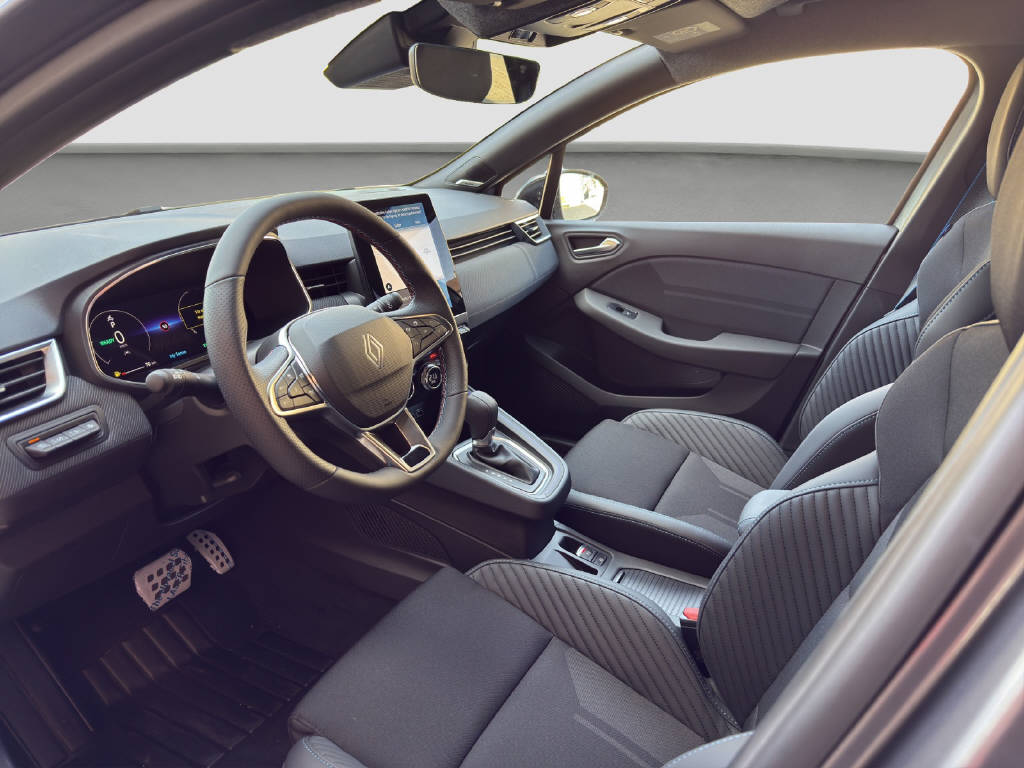RENAULT CLIO esprit Alpine full hybrid E-Tech 145-image-7