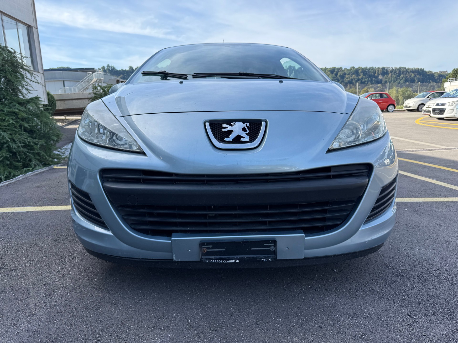PEUGEOT 207 1.4 Urban-image-3