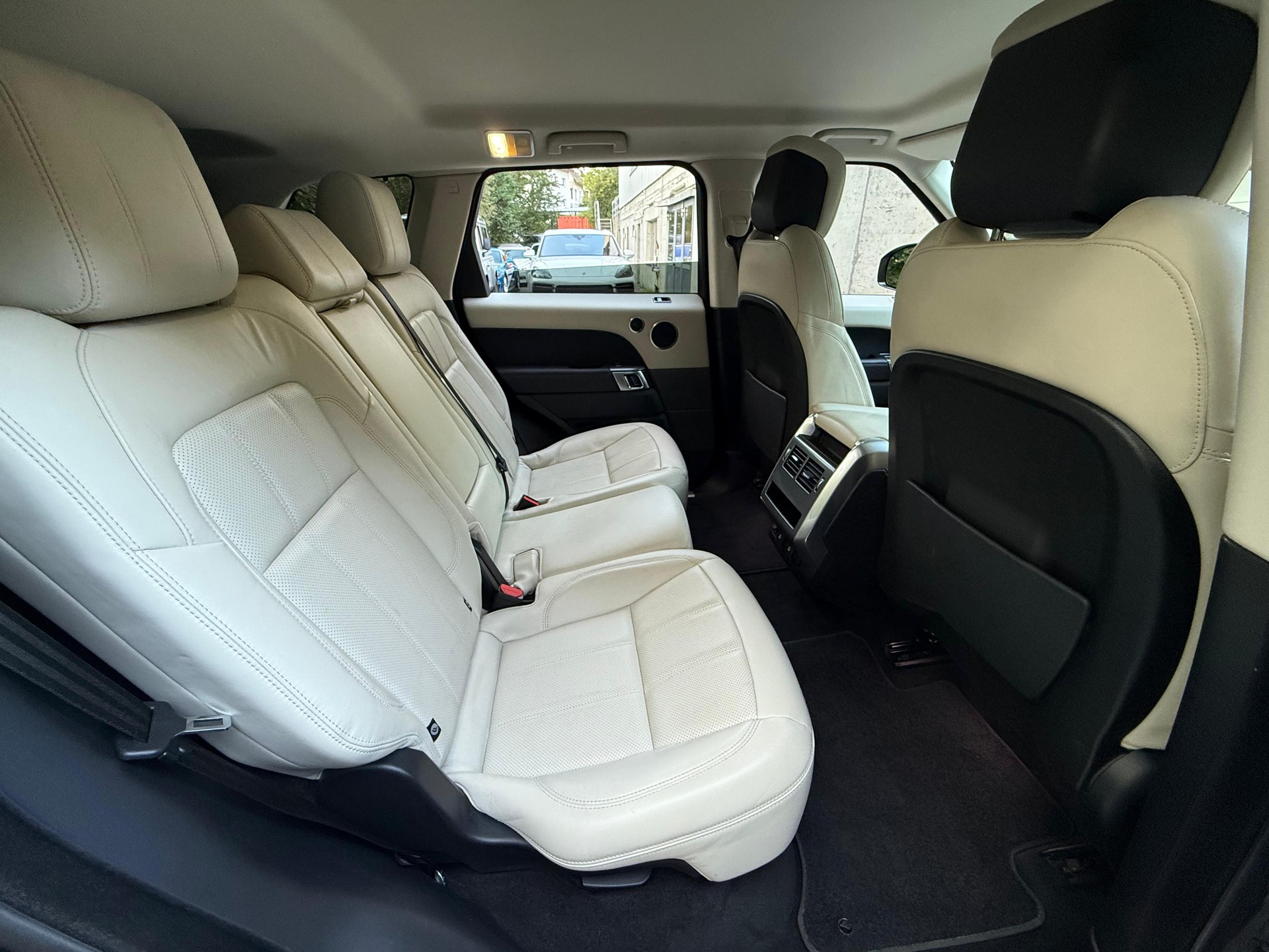 LAND ROVER Range Rover Sport 3.0 V6 S/C HSE Dynamic Automatic-image-23