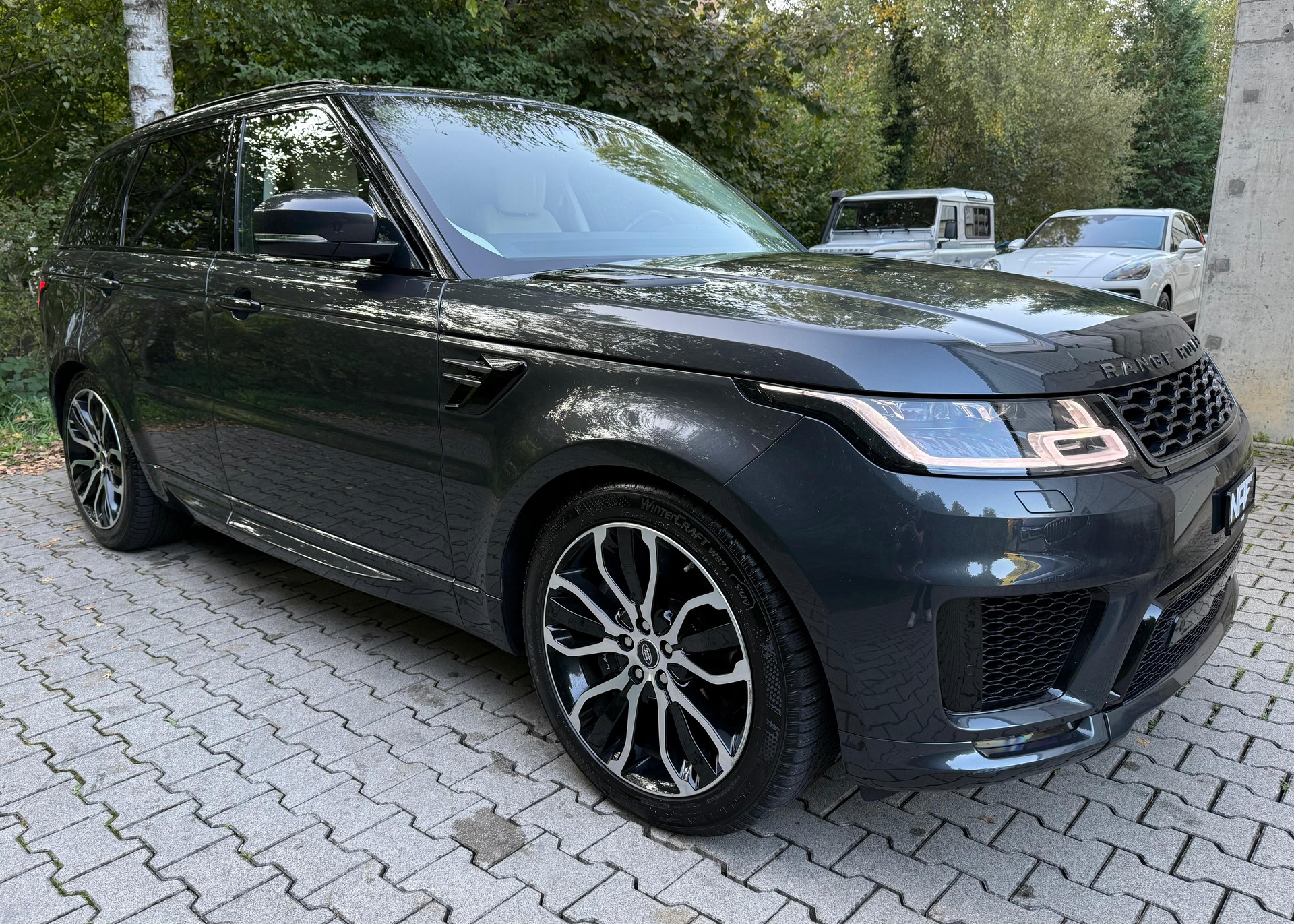 LAND ROVER Range Rover Sport 3.0 V6 S/C HSE Dynamic Automatic-image-6