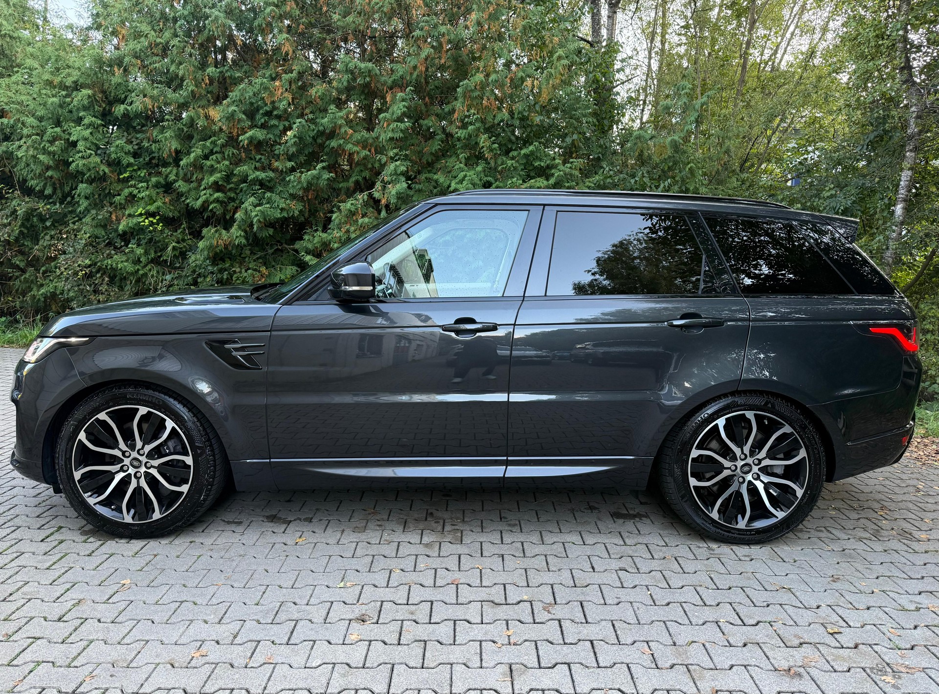 LAND ROVER Range Rover Sport 3.0 V6 S/C HSE Dynamic Automatic-showroom-element-1