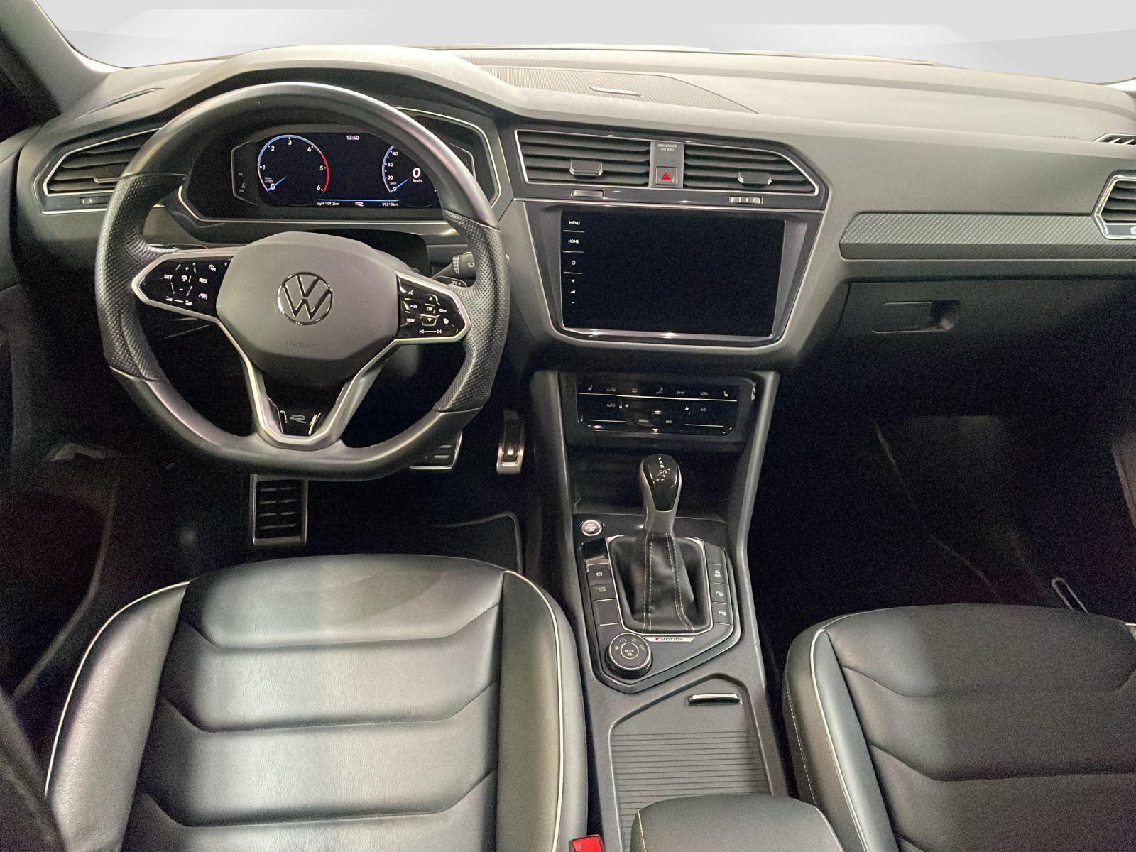 VW Tiguan 2.0 TDI SCR R-Line DSG-image-7