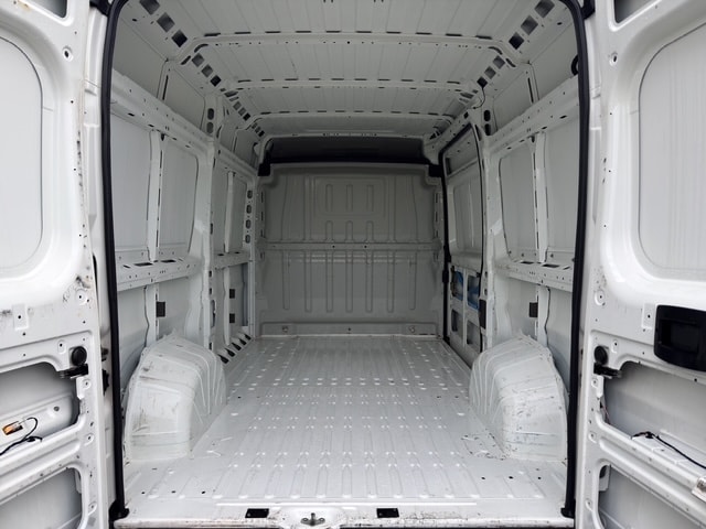 PEUGEOT Boxer 2.2 HDI 333 Pro L2H2-image-10