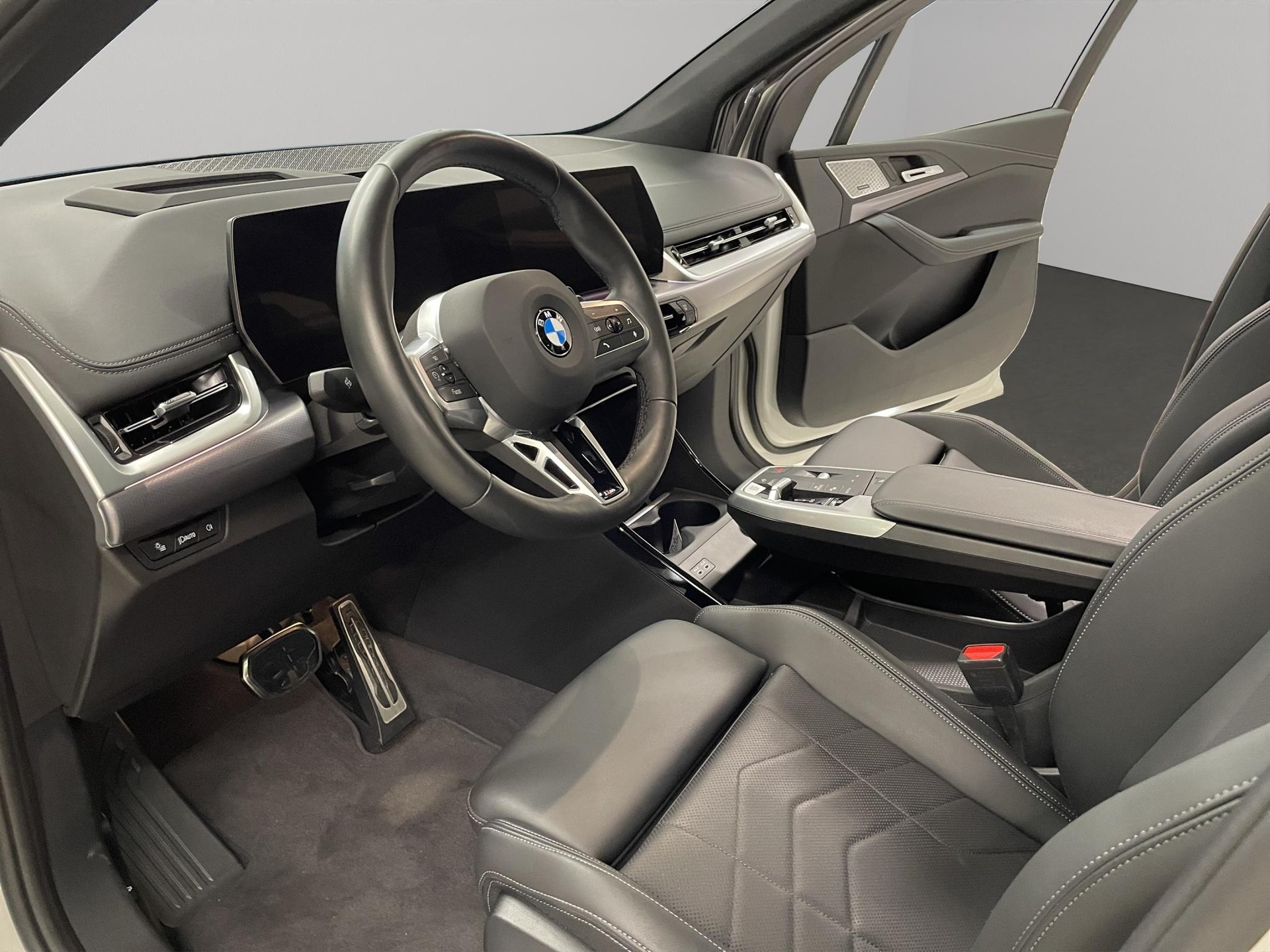 BMW 223i xDrive SDKG Active Tourer-image-9