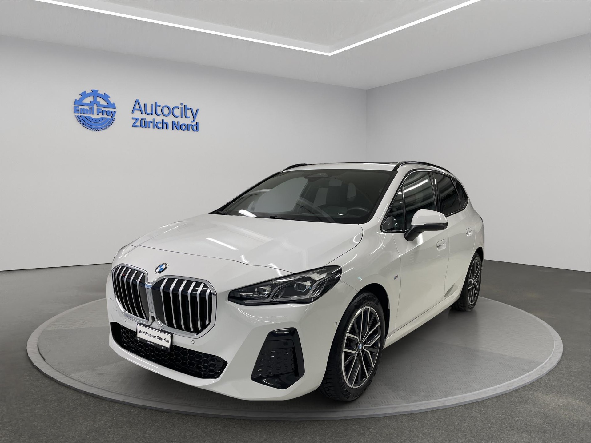 BMW 223i xDrive SDKG Active Tourer-image-0