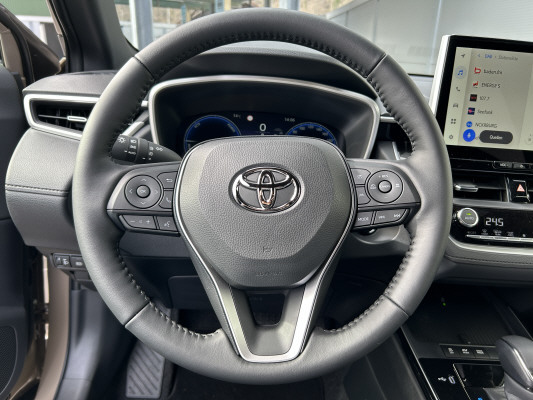 TOYOTA Corolla Cross 2.0 Tre.AWD-image-8