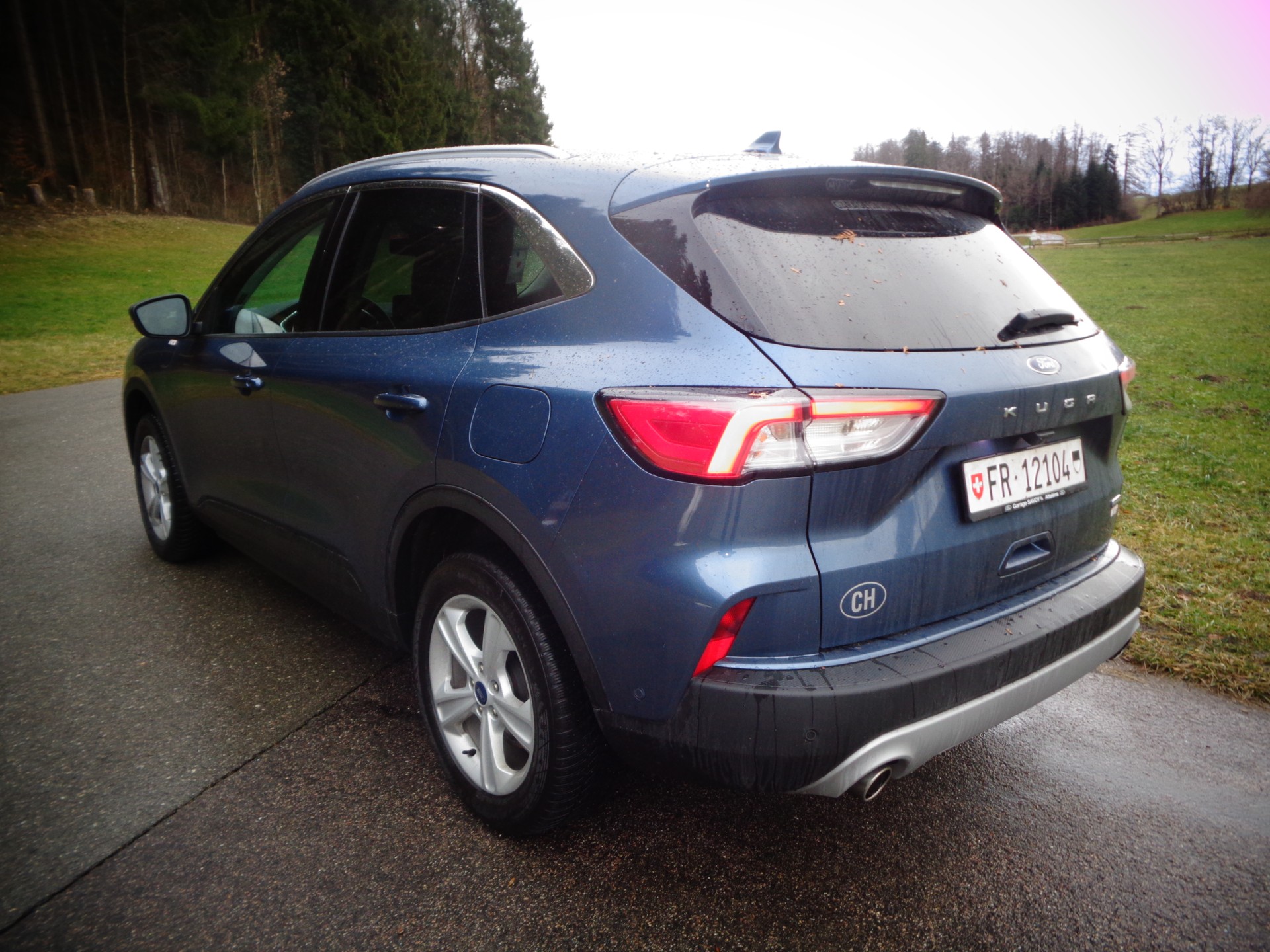 FORD Kuga 2.5 FHEV Titanium 4WD-image-7