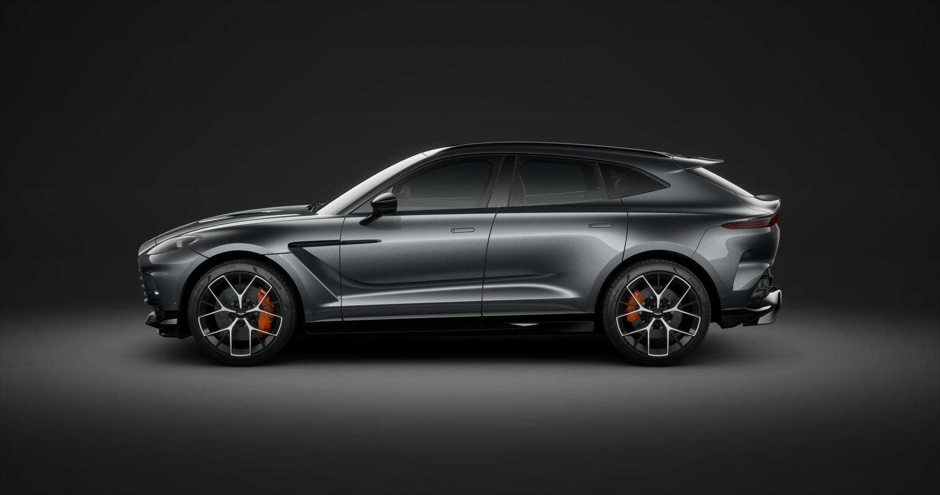 ASTON MARTIN DBX 707 4.0 V8 Bi-Turbo-image-3