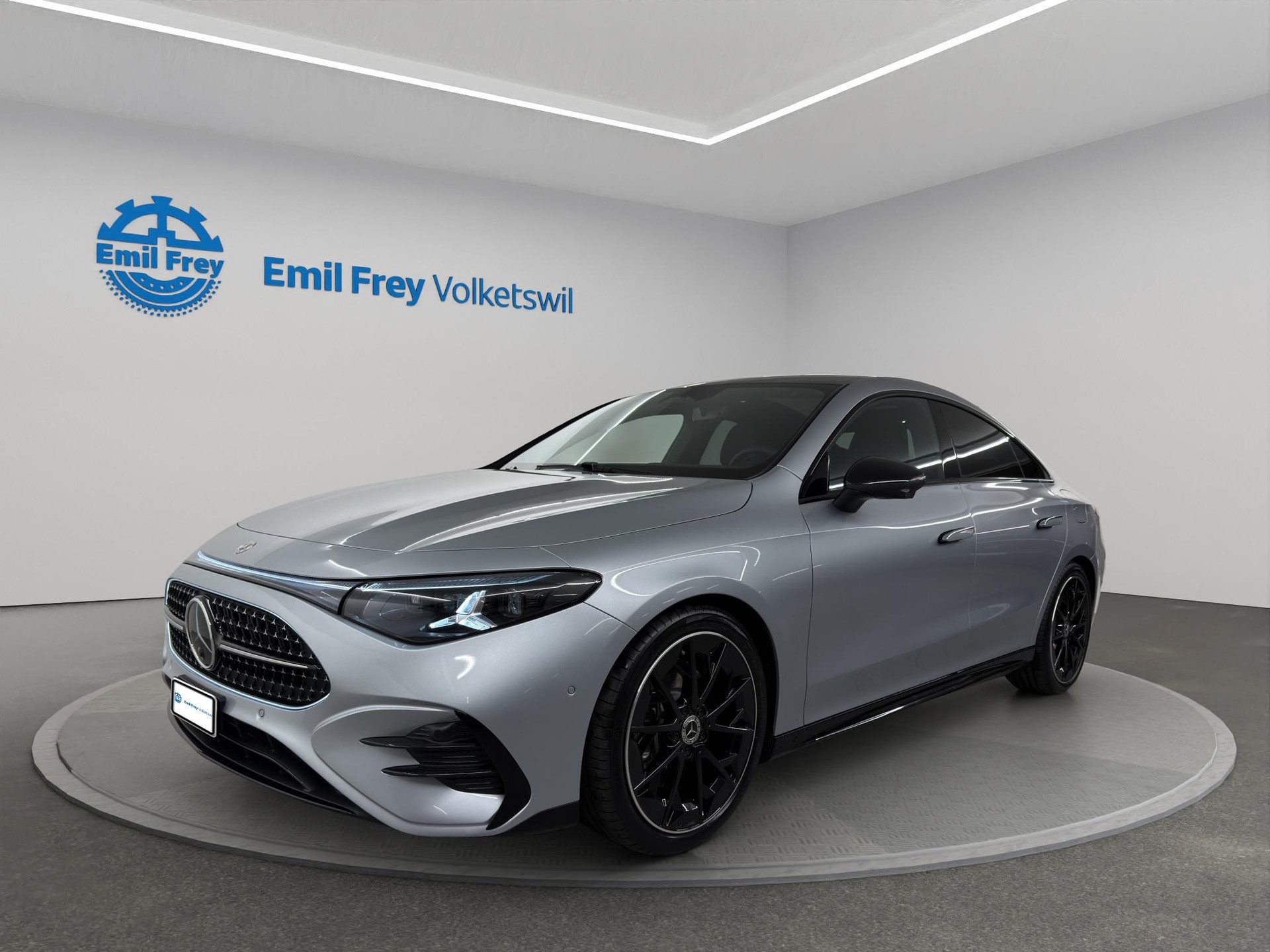 MERCEDES-BENZ CLA 220 AMG Line 4matic-image-0