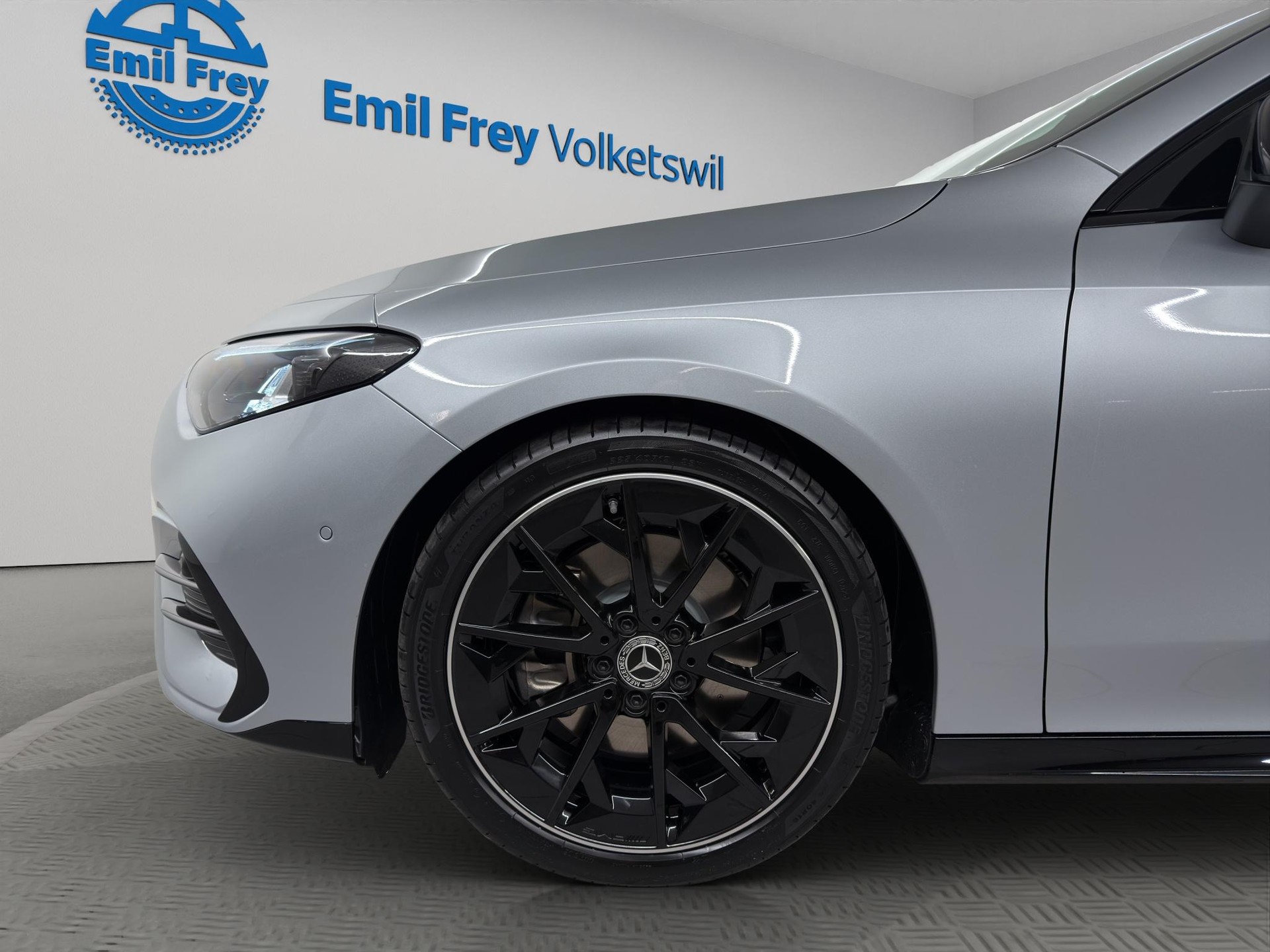 MERCEDES-BENZ CLA 220 AMG Line 4matic-image-3