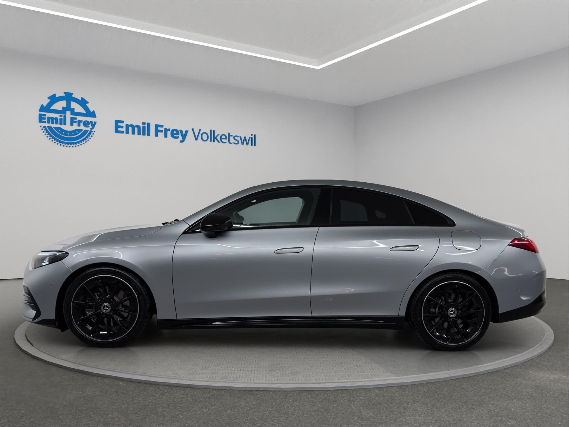MERCEDES-BENZ CLA 220 AMG Line 4matic-image-1