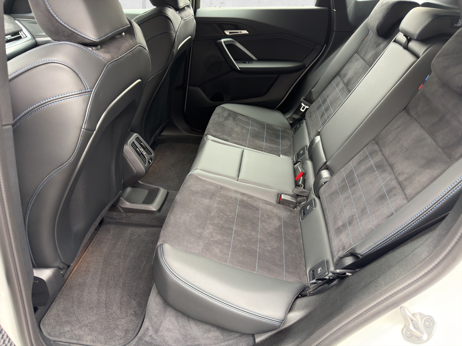 BMW X1 xDrive 30e M Sport-image-11