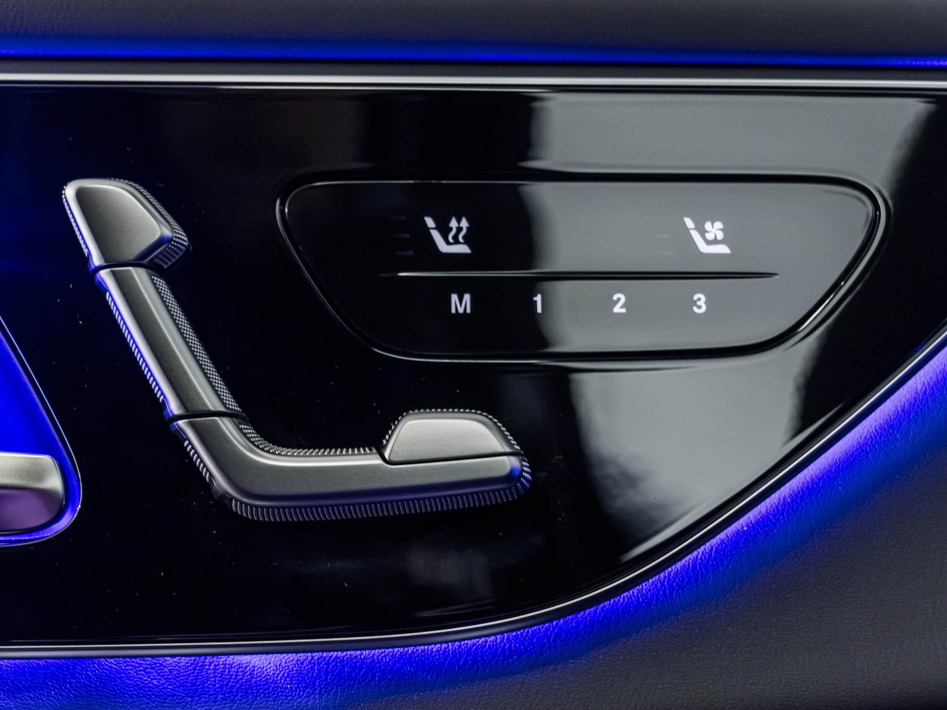 MERCEDES-BENZ GLC 43 AMG 4MATIC Coupé "Executive Edition"-image-12