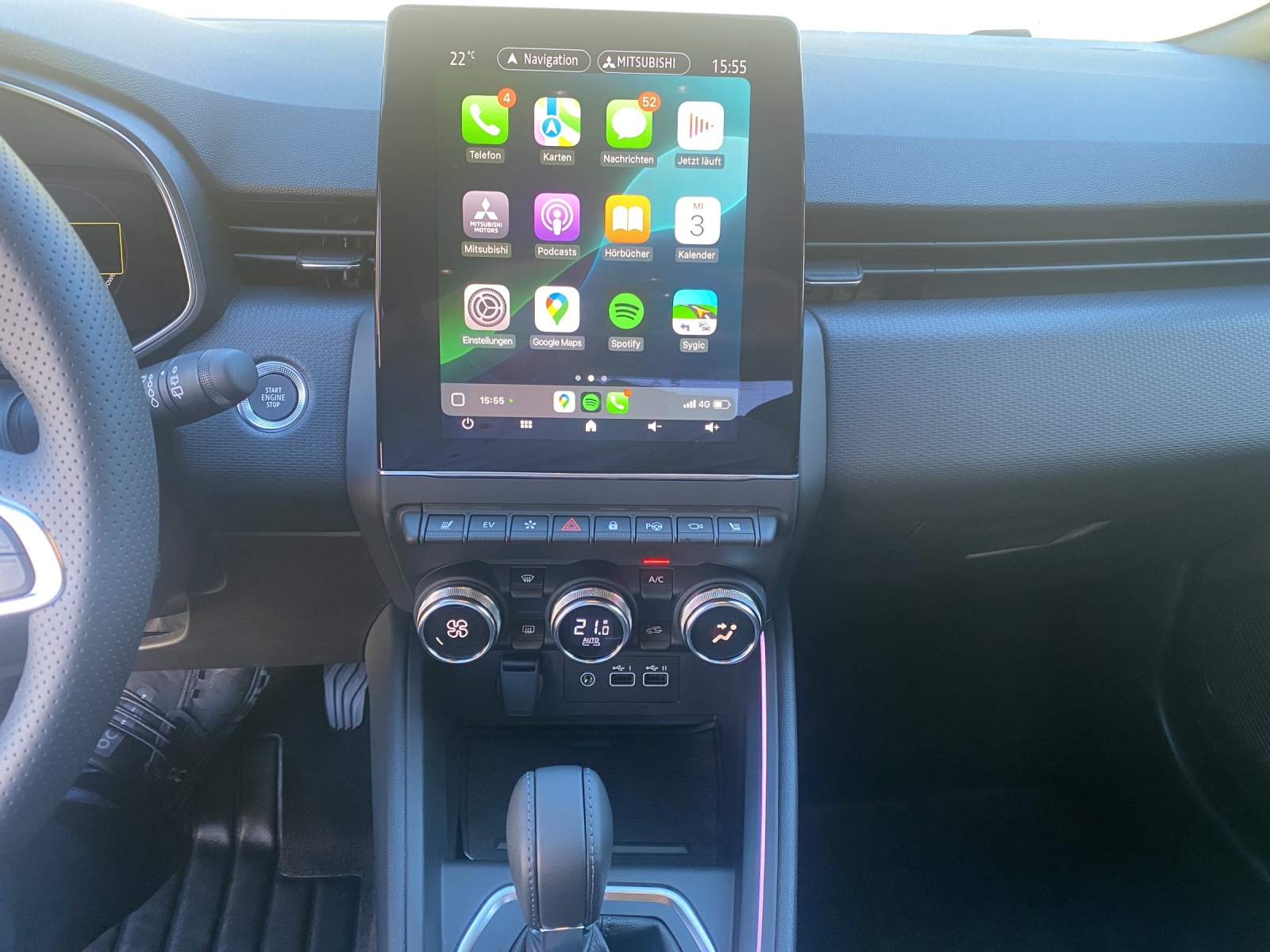 MITSUBISHI Colt 1.6 HEV Instyle-image-12