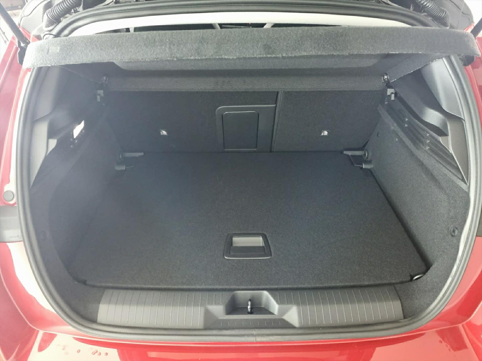OPEL Astra Elegance 1.2 Turbo *AHK*-image-10