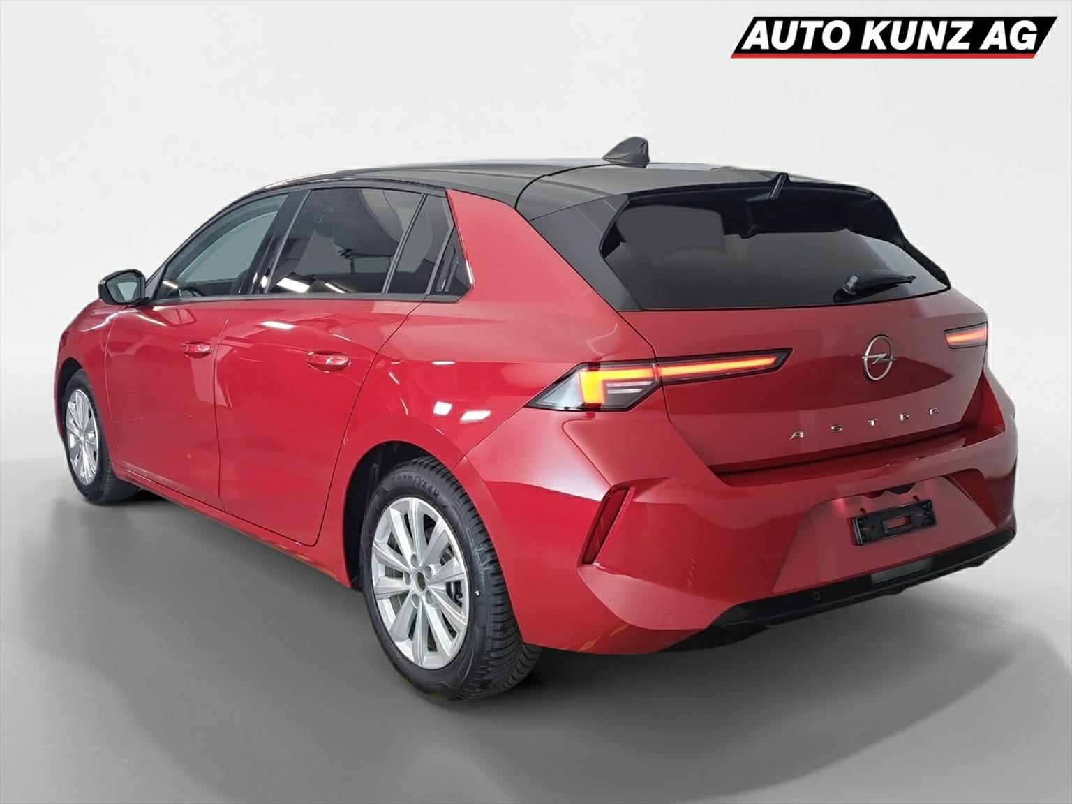 OPEL Astra Elegance 1.2 Turbo *AHK*-image-1