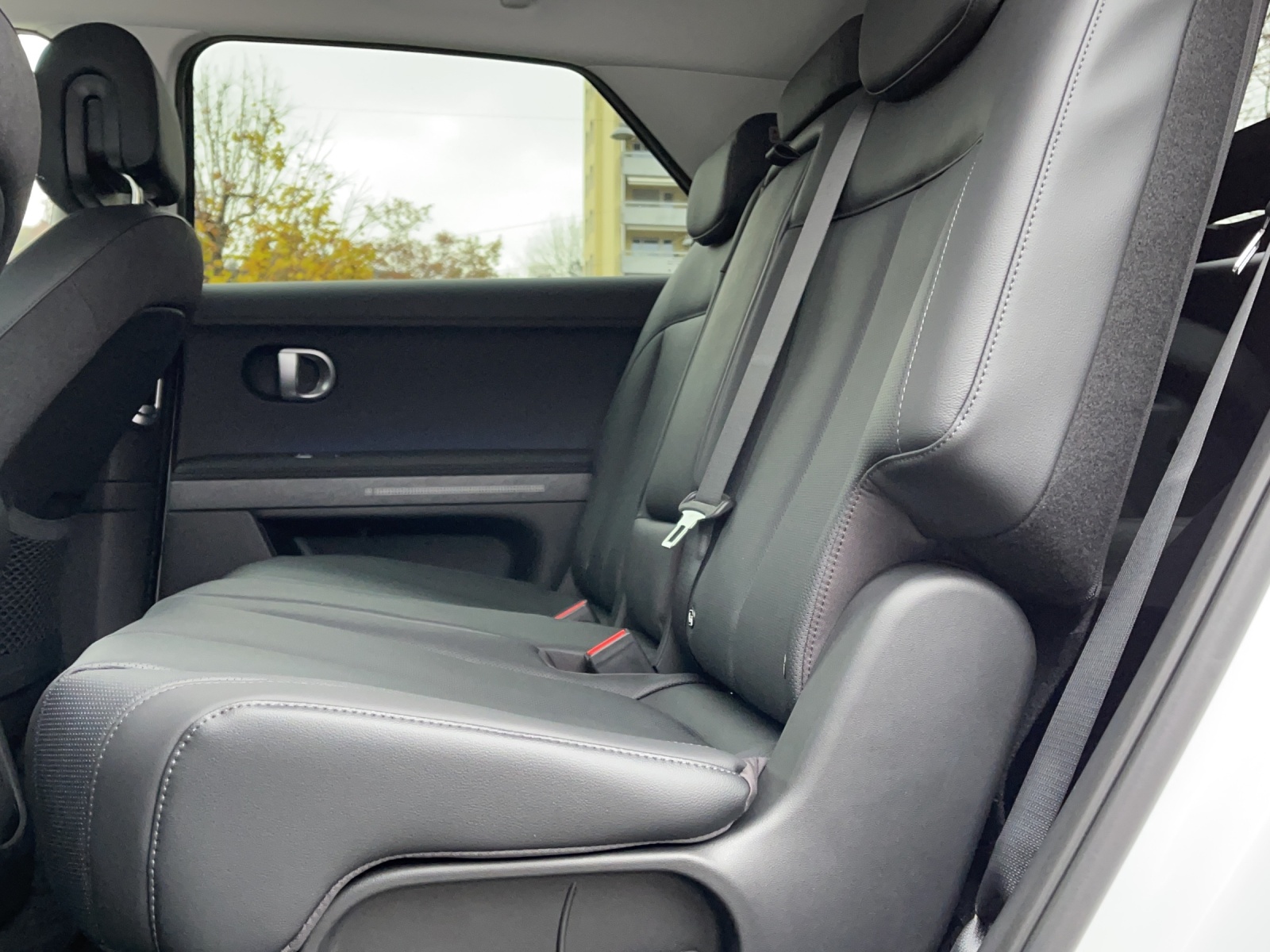 HYUNDAI Ioniq 5 72kWh Amplia 2WD-image-8