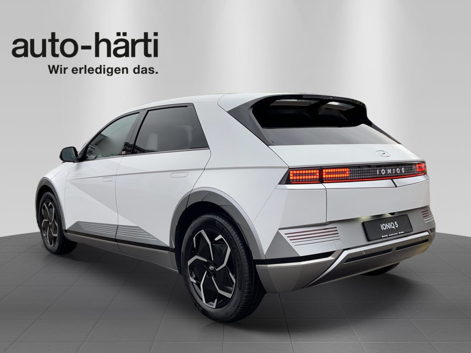 HYUNDAI Ioniq 5 72kWh Amplia 2WD-image-1