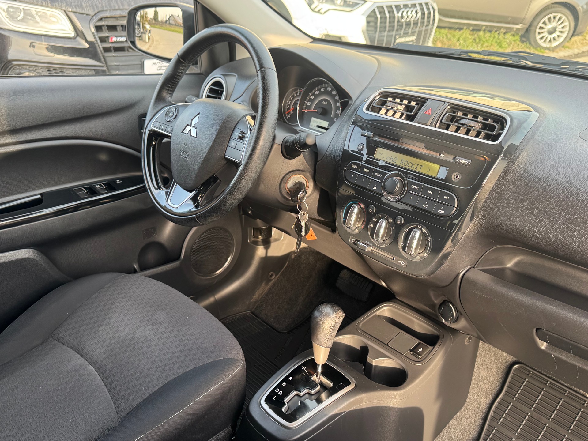 MITSUBISHI Space Star 1.2 Style CVT-image-6