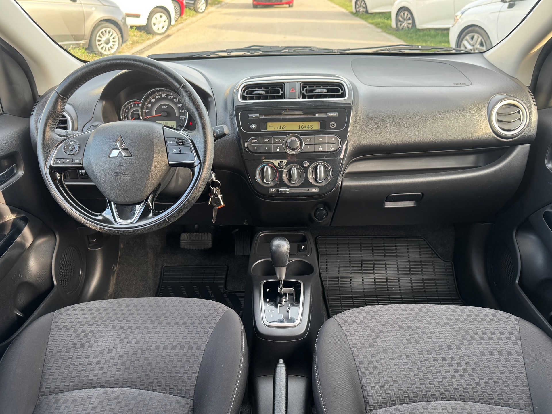 MITSUBISHI Space Star 1.2 Style CVT-image-7