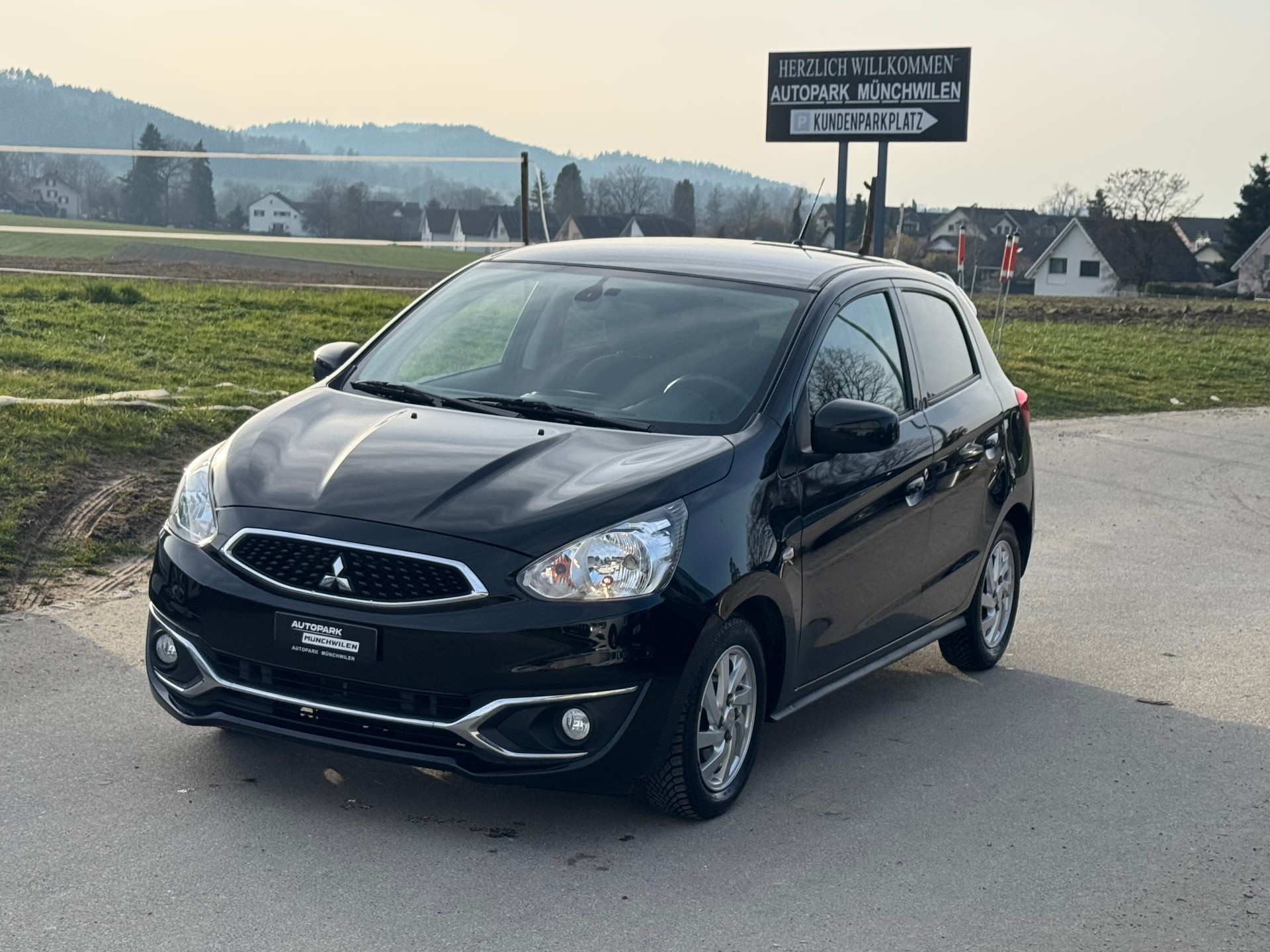 MITSUBISHI Space Star 1.2 Style CVT-image-0