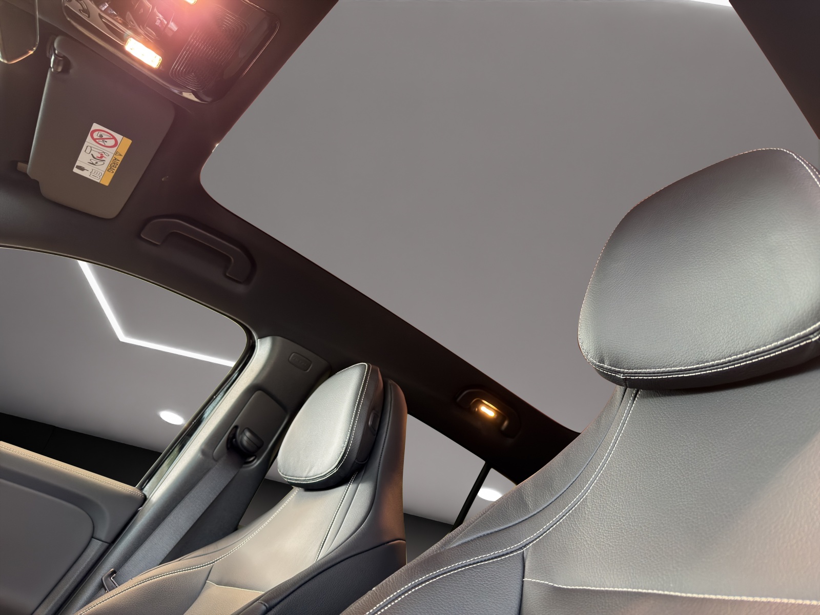 Image MERCEDES-BENZ GLB-250 GLB 350 85kWh EQ 4 Matic