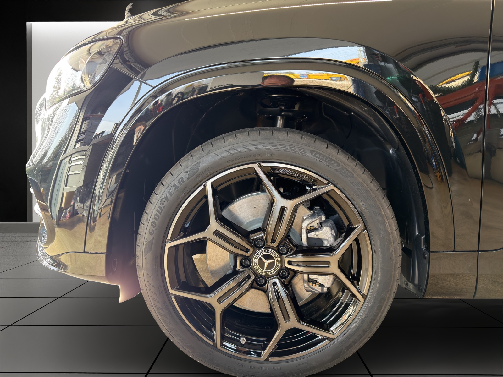 Image MERCEDES-BENZ GLB-250 GLB 350 85kWh EQ 4 Matic