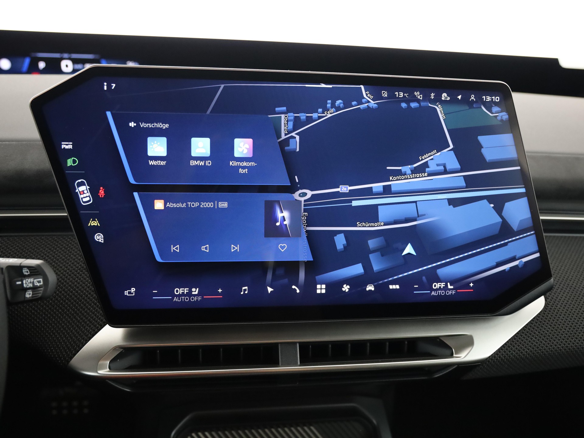 BMW iX3 50 xDrive-image-19