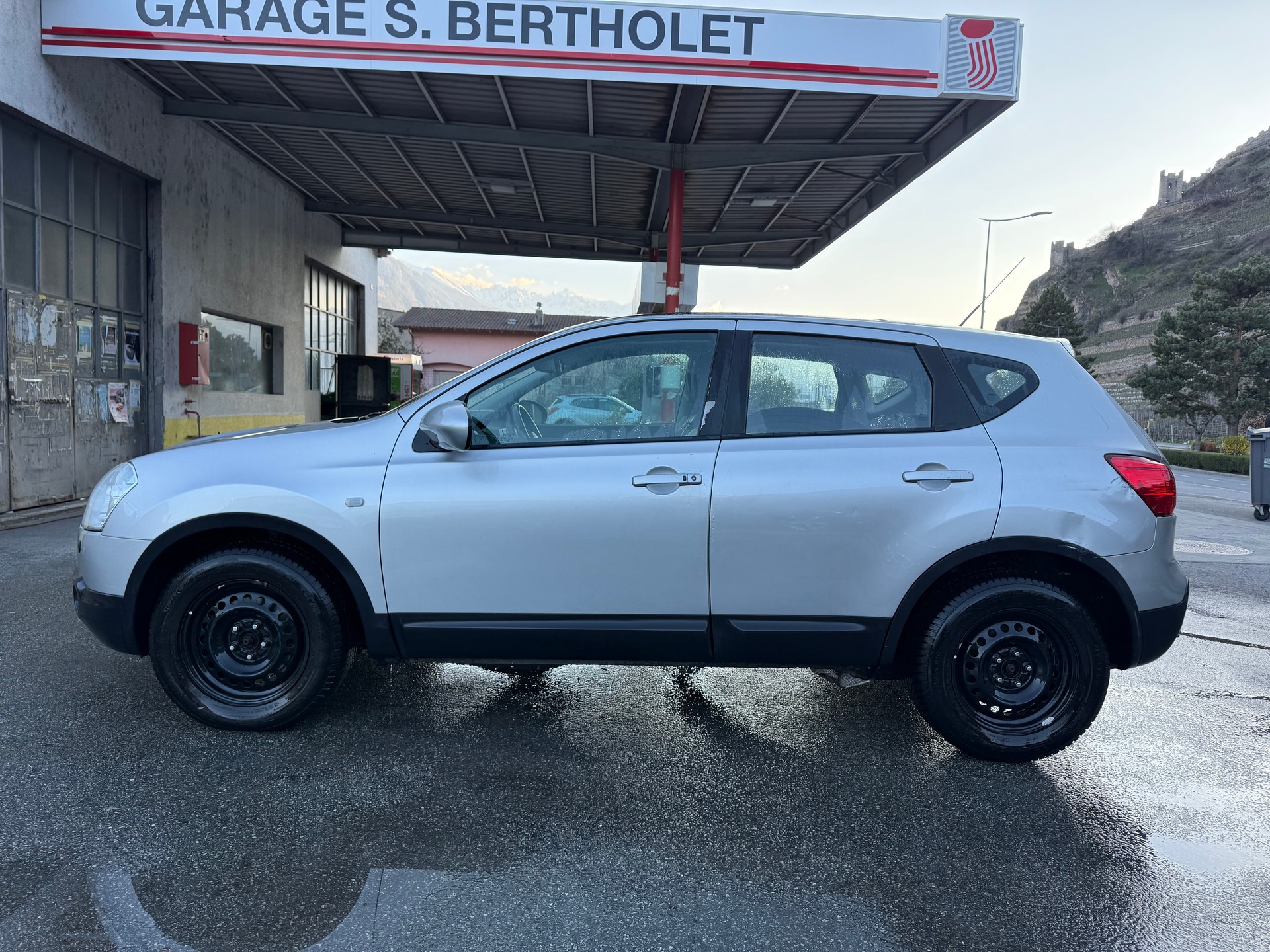 NISSAN Qashqai 2.0 dCi 4WD tekna Automatic-image-6