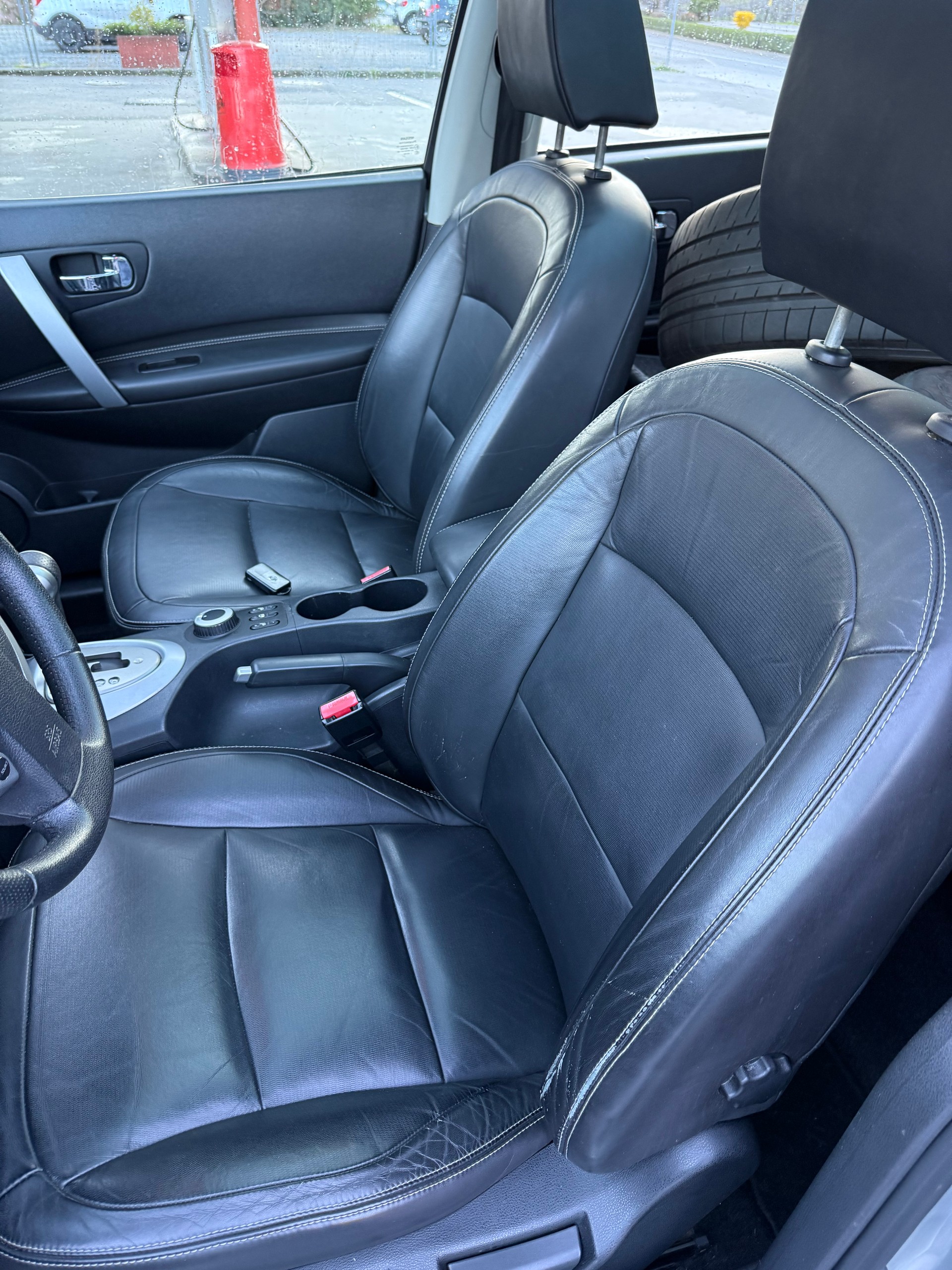NISSAN Qashqai 2.0 dCi 4WD tekna Automatic-image-9