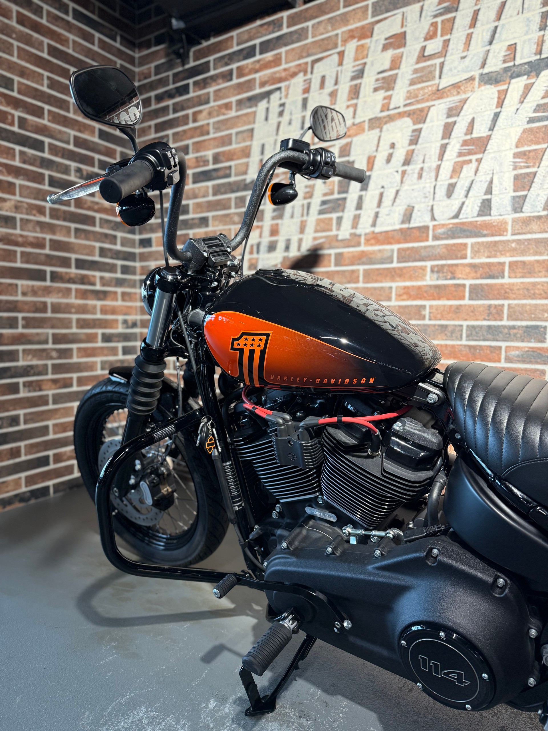 HARLEY-DAVIDSON FXBBS Street Bob 114-showroom-element-1