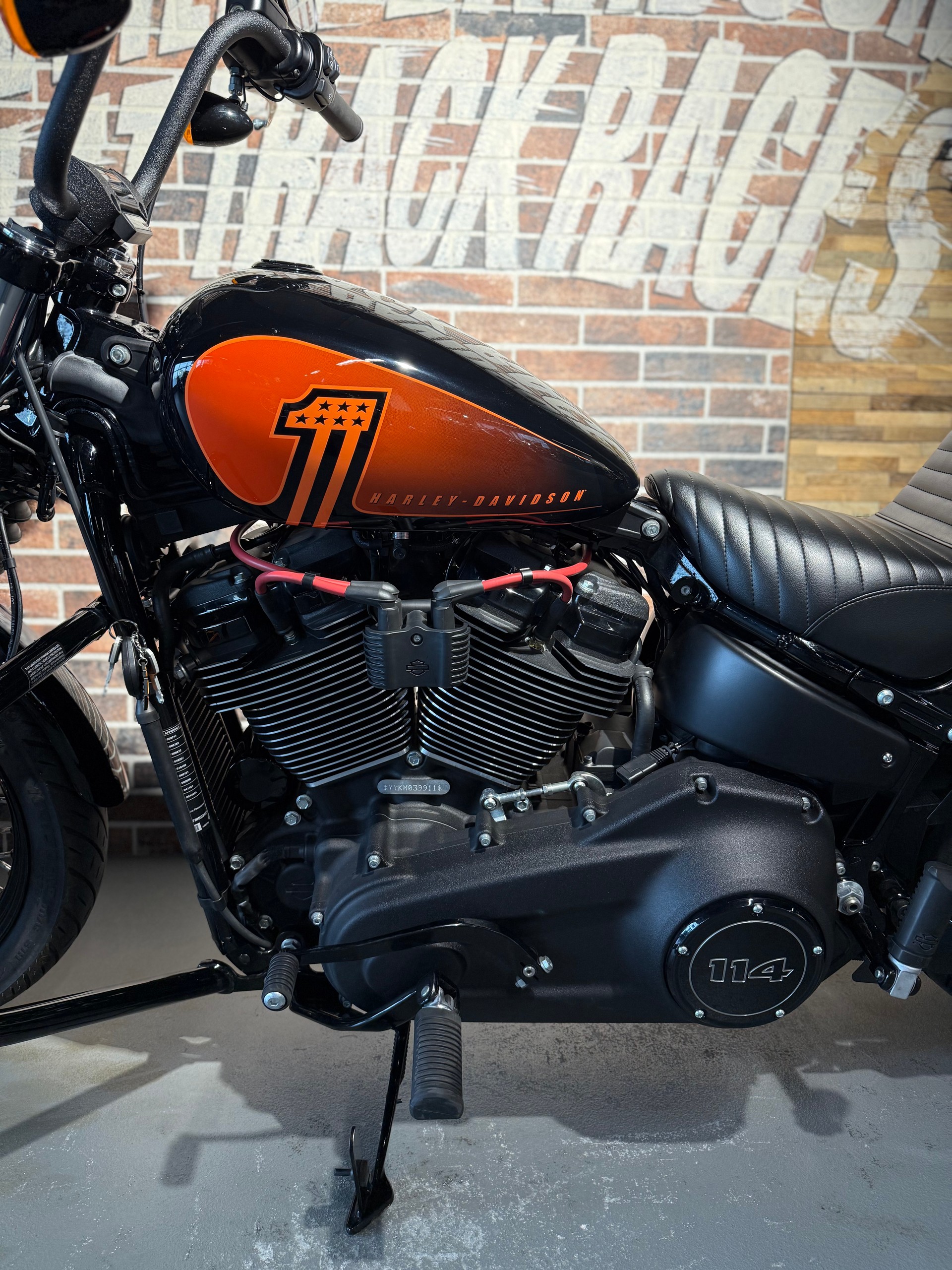 HARLEY-DAVIDSON FXBBS Street Bob 114-showroom-element-3