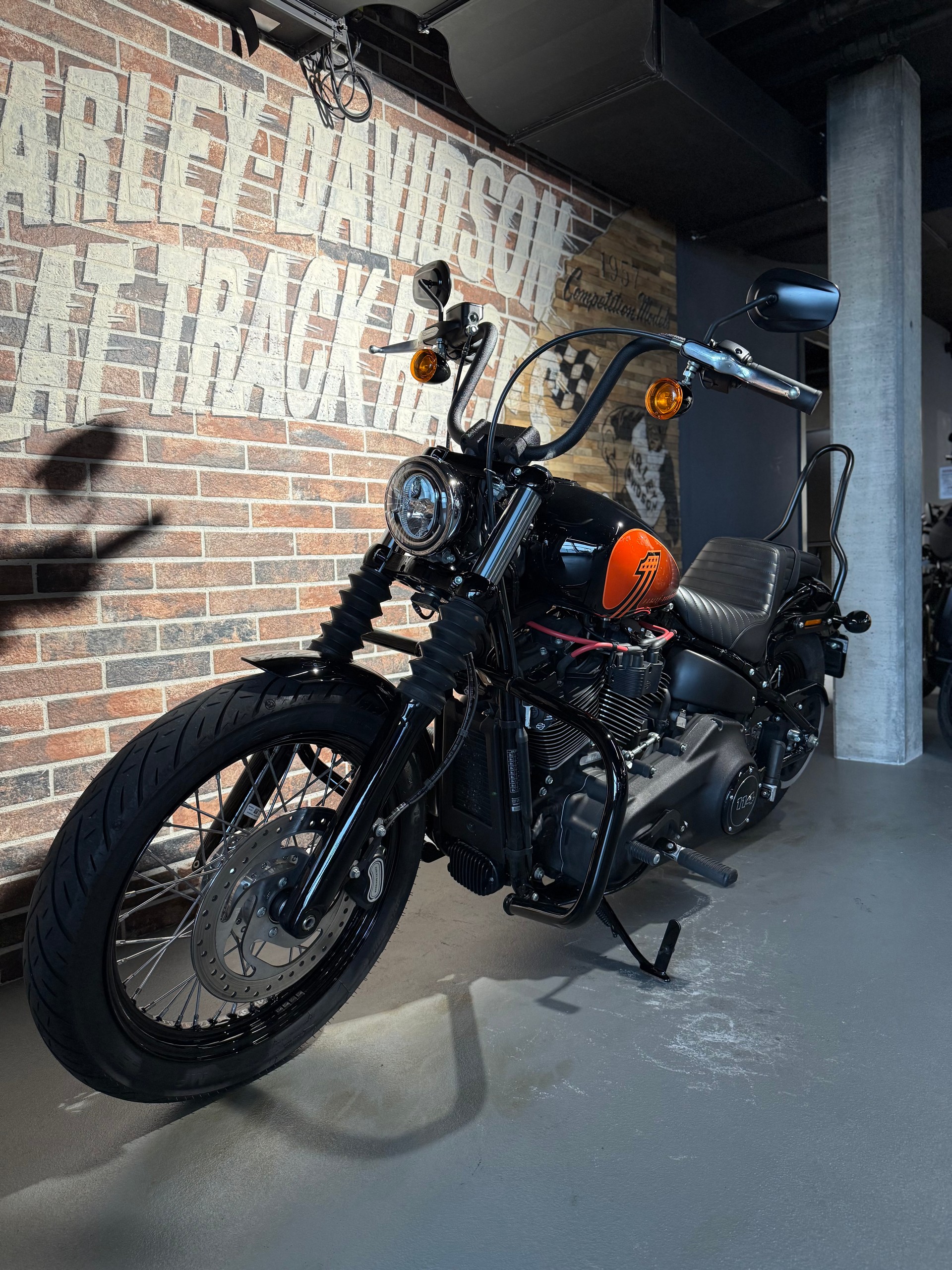 HARLEY-DAVIDSON FXBBS Street Bob 114-showroom-element-2