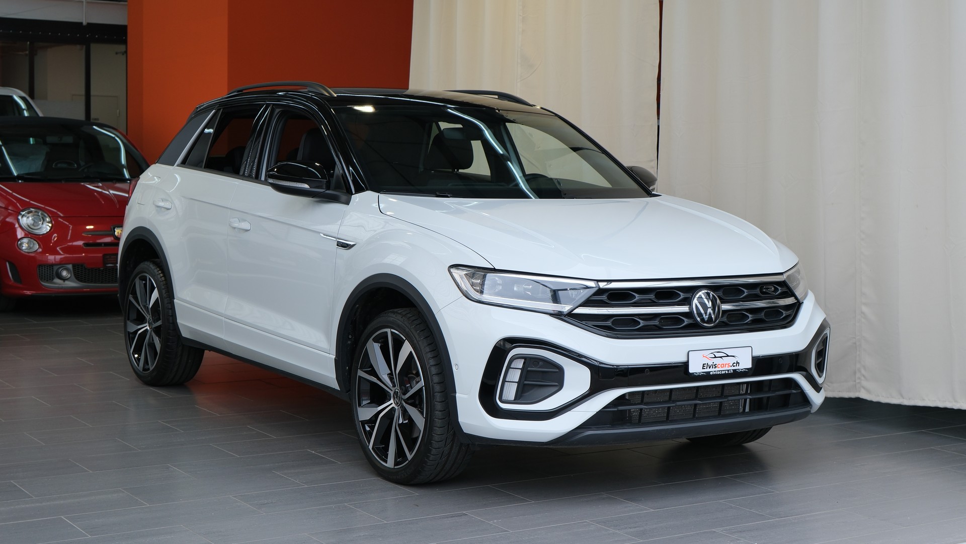 VW T-Roc 1.5 TSI EVO R-Line Black Style DSG-image-1