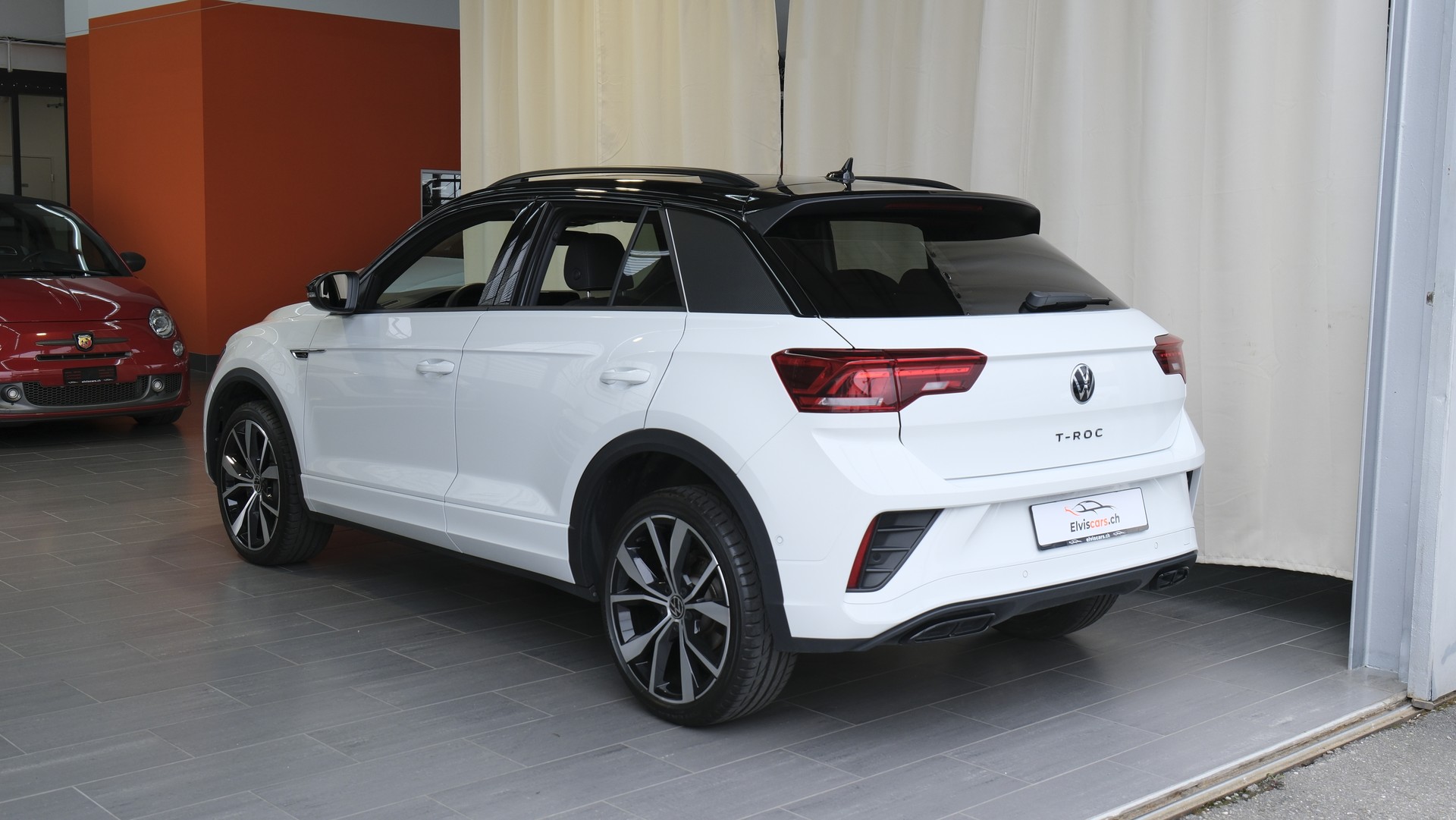 VW T-Roc 1.5 TSI EVO R-Line Black Style DSG-image-11