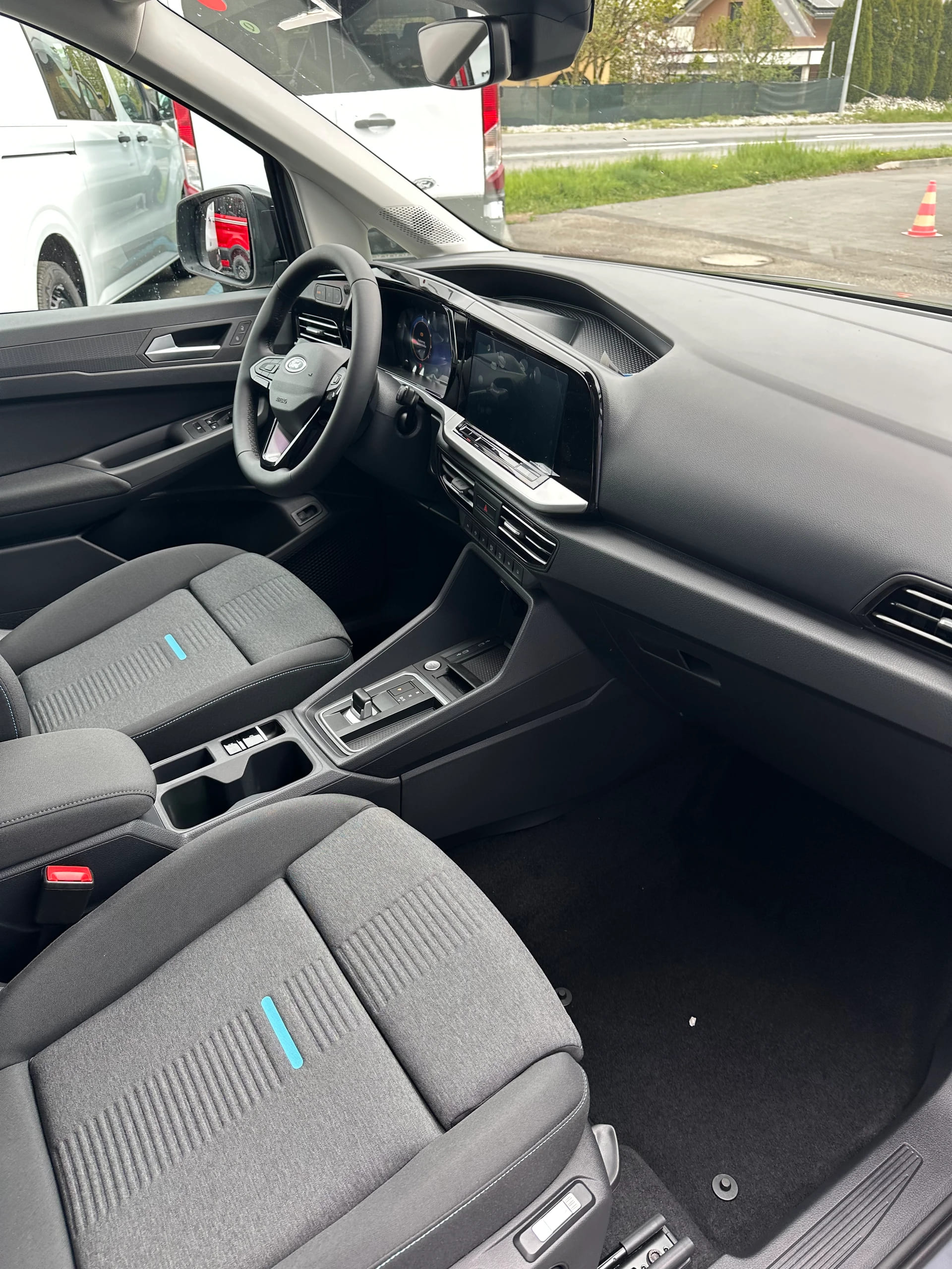 FORD TOURNEO CONNECT Grand 1.5 EcoB PHEV/Active/150CV-image-13