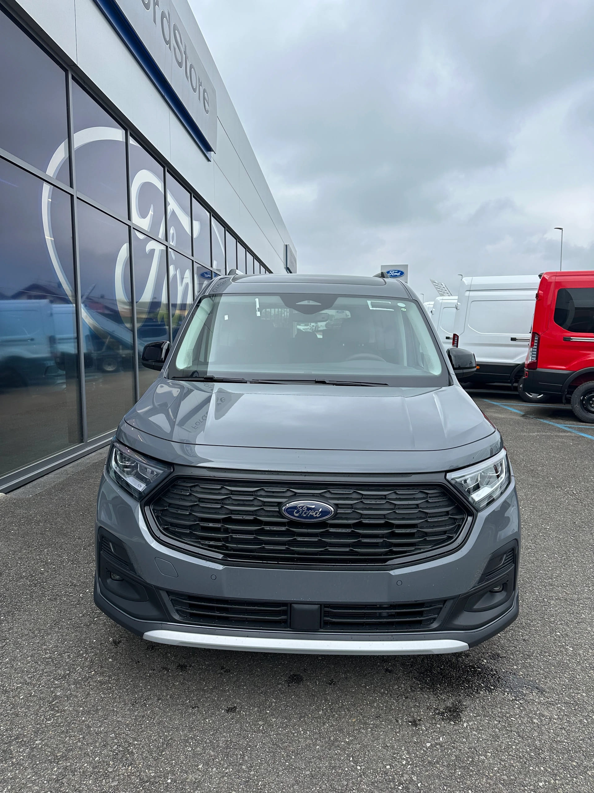 FORD TOURNEO CONNECT Grand 1.5 EcoB PHEV/Active/150CV-image-8