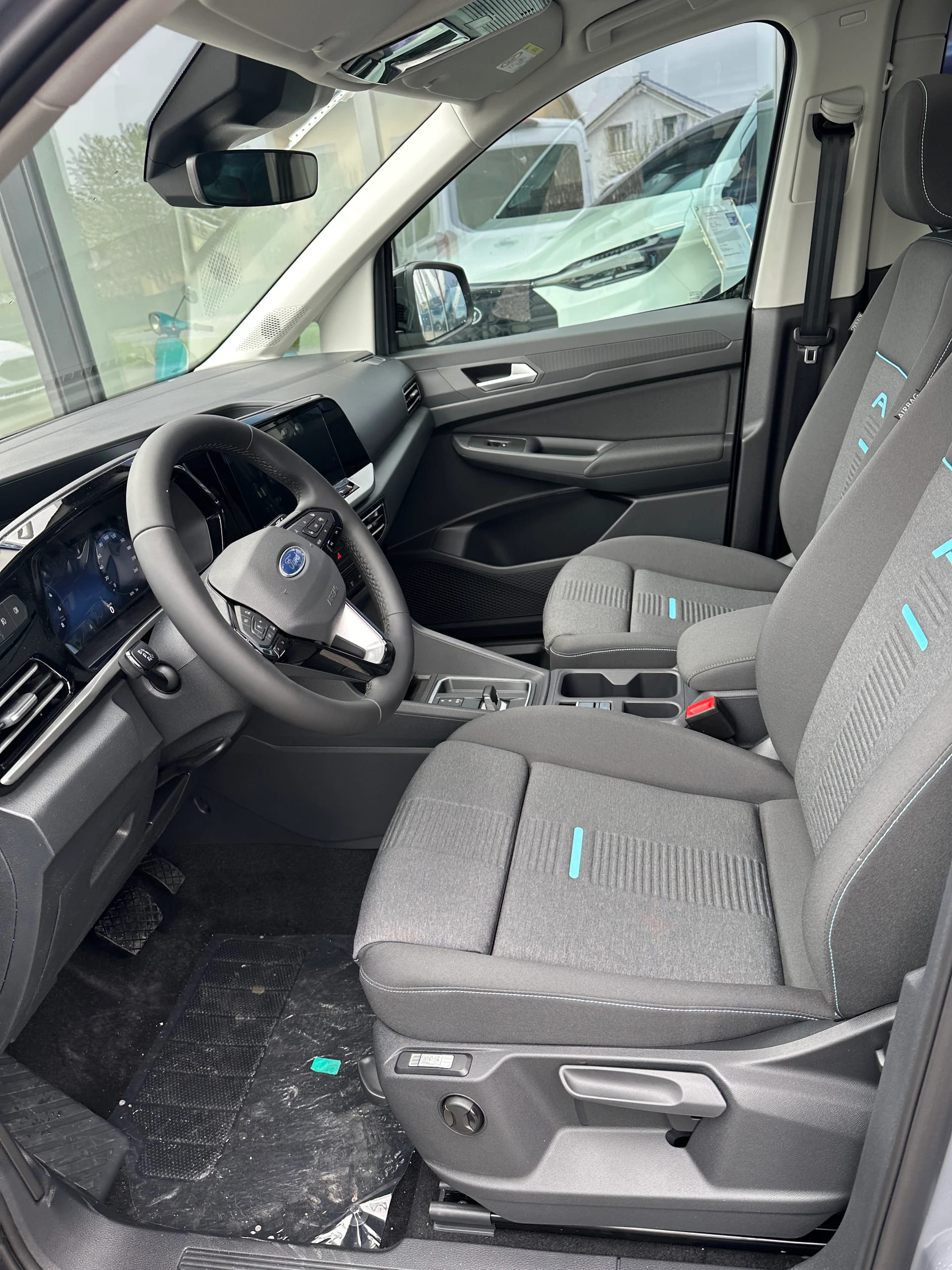 FORD TOURNEO CONNECT Grand 1.5 EcoB PHEV/Active/150CV-image-10