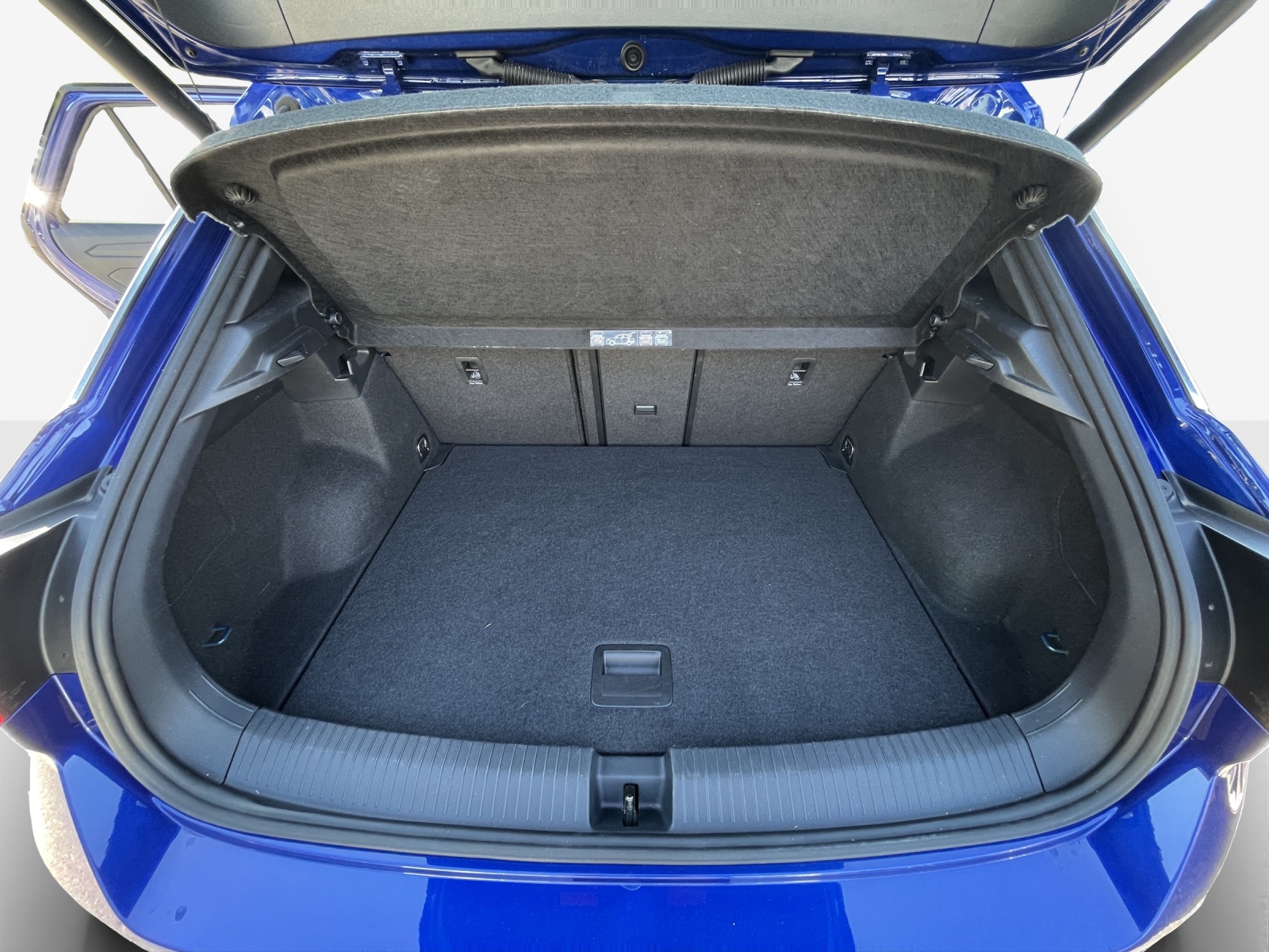 VW T-Roc 2.0 TSI R DSG 4Motion-image-12