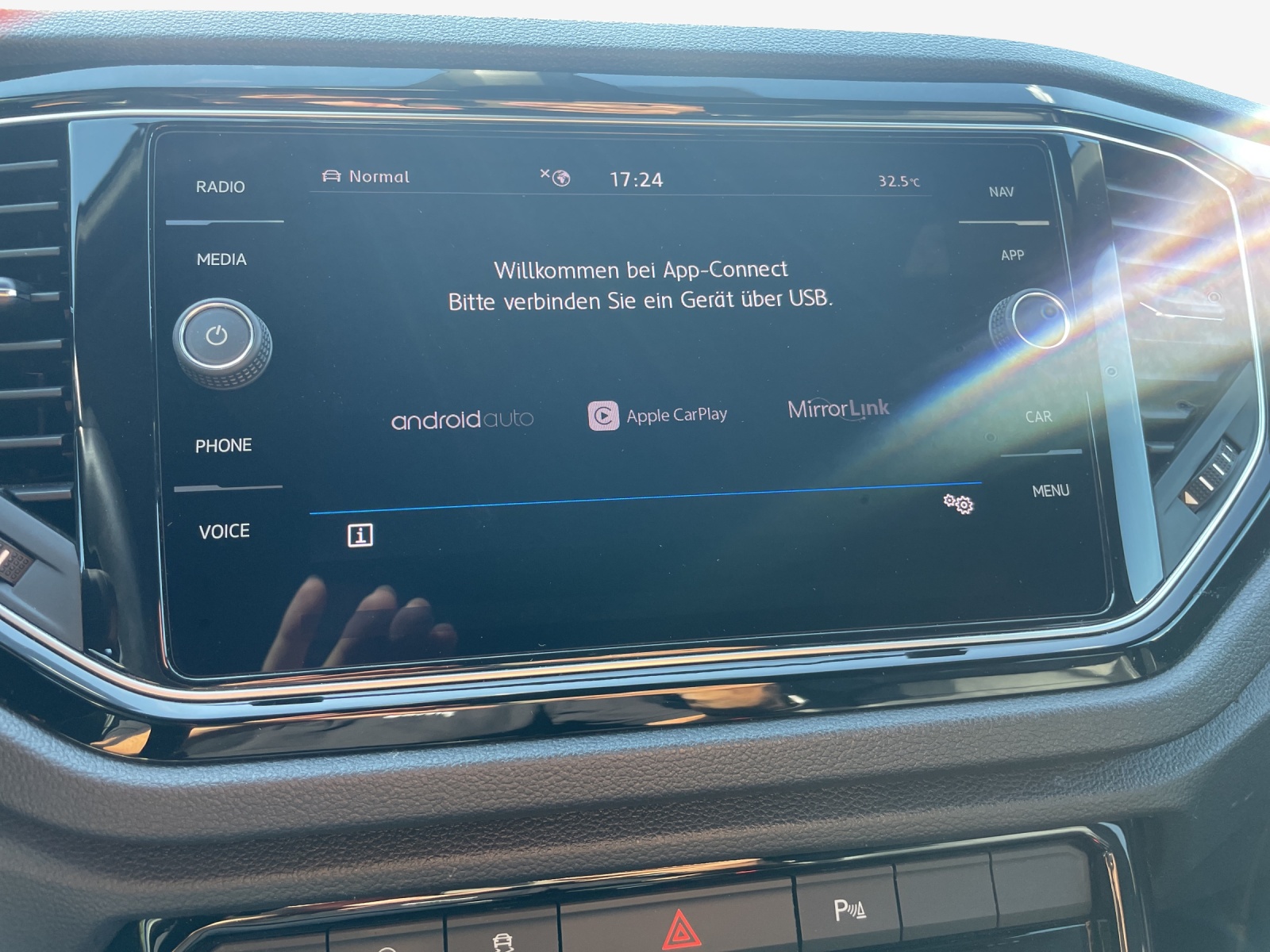 VW T-Roc 2.0 TSI R DSG 4Motion-image-15