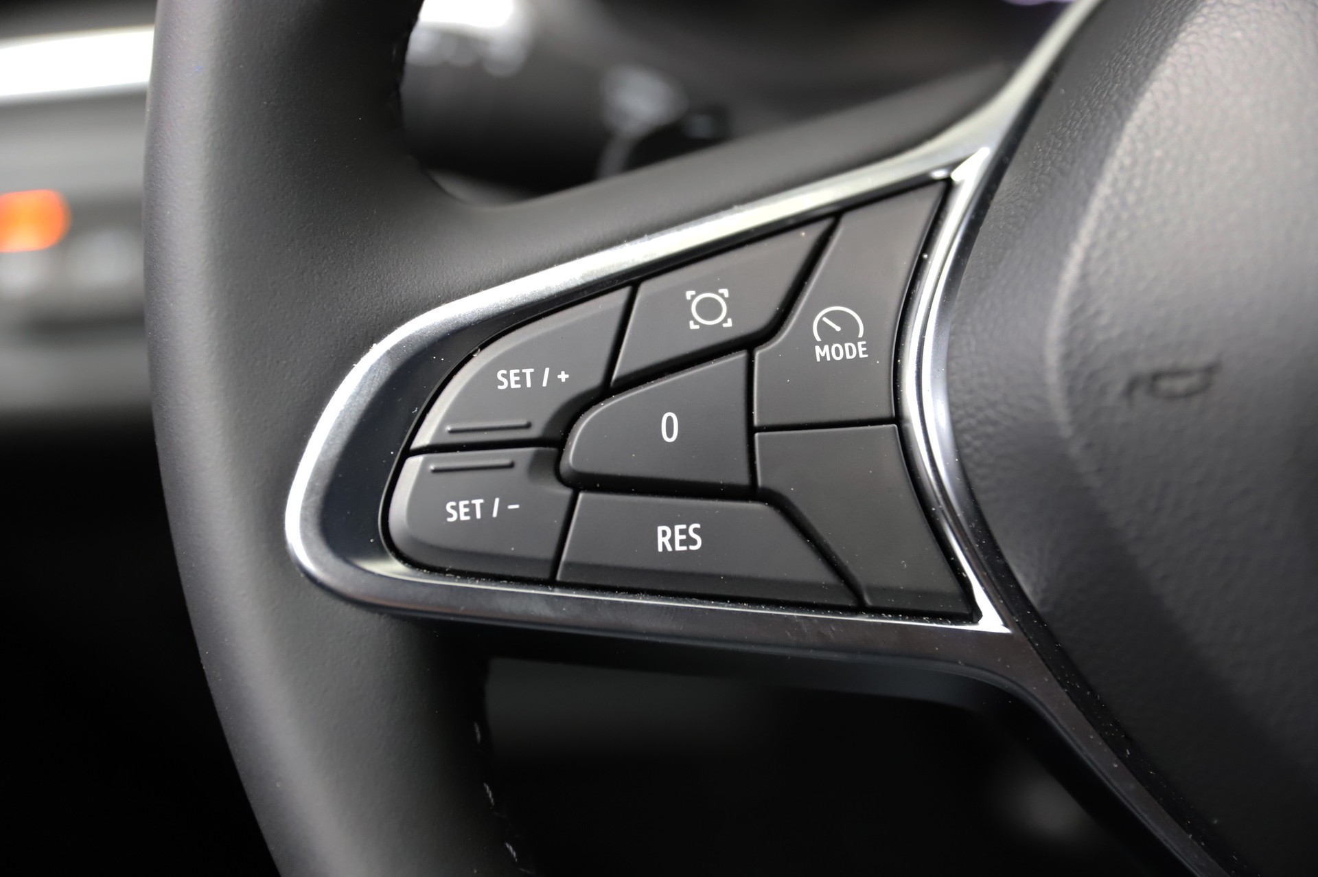 RENAULT Captur 1.3 evolution-image-12