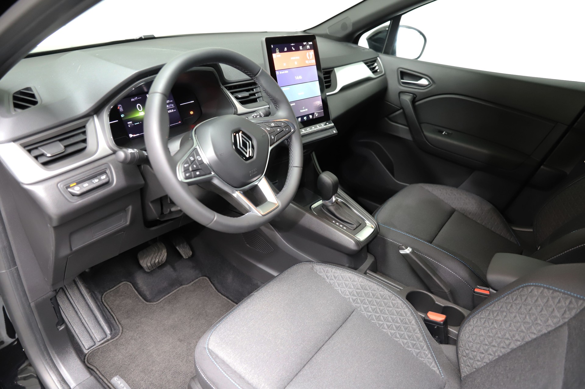 RENAULT Captur 1.3 evolution-image-7