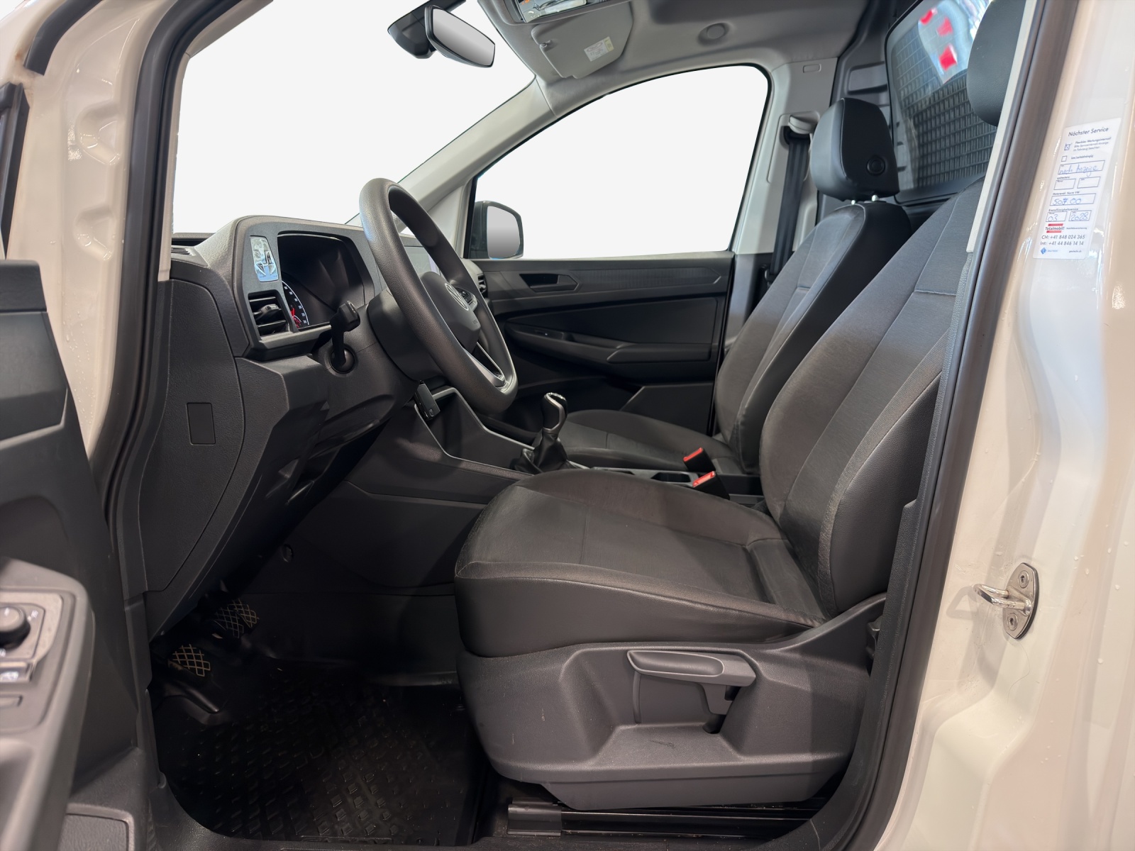 VW Caddy Cargo 2.0TDI Maxi 4Motion-image-7