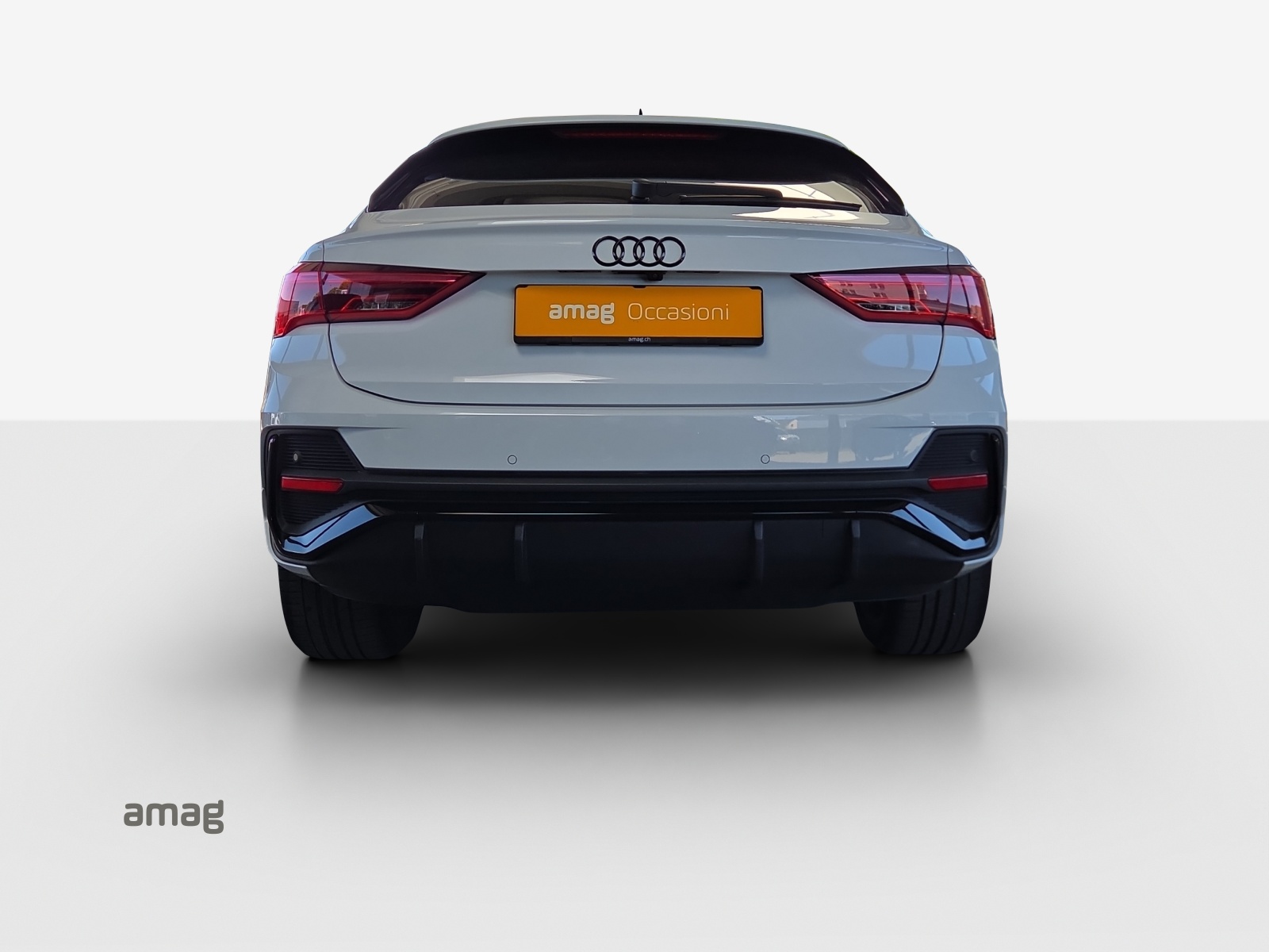 AUDI Q3 Sportback 45 TFSI e S line Attraction S-tronic-image-3